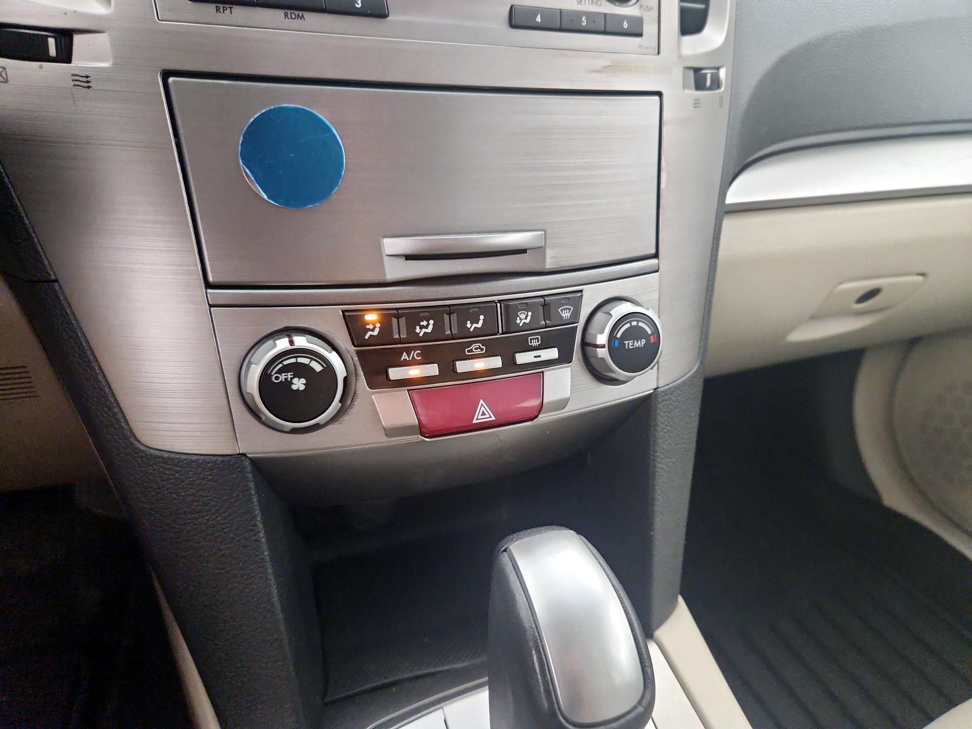 Thumbnail: 2014 Subaru Outback - 15