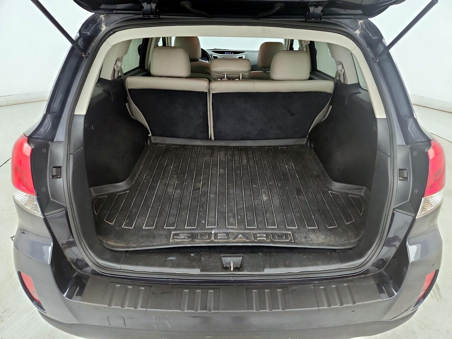 Thumbnail: 2014 Subaru Outback - 19