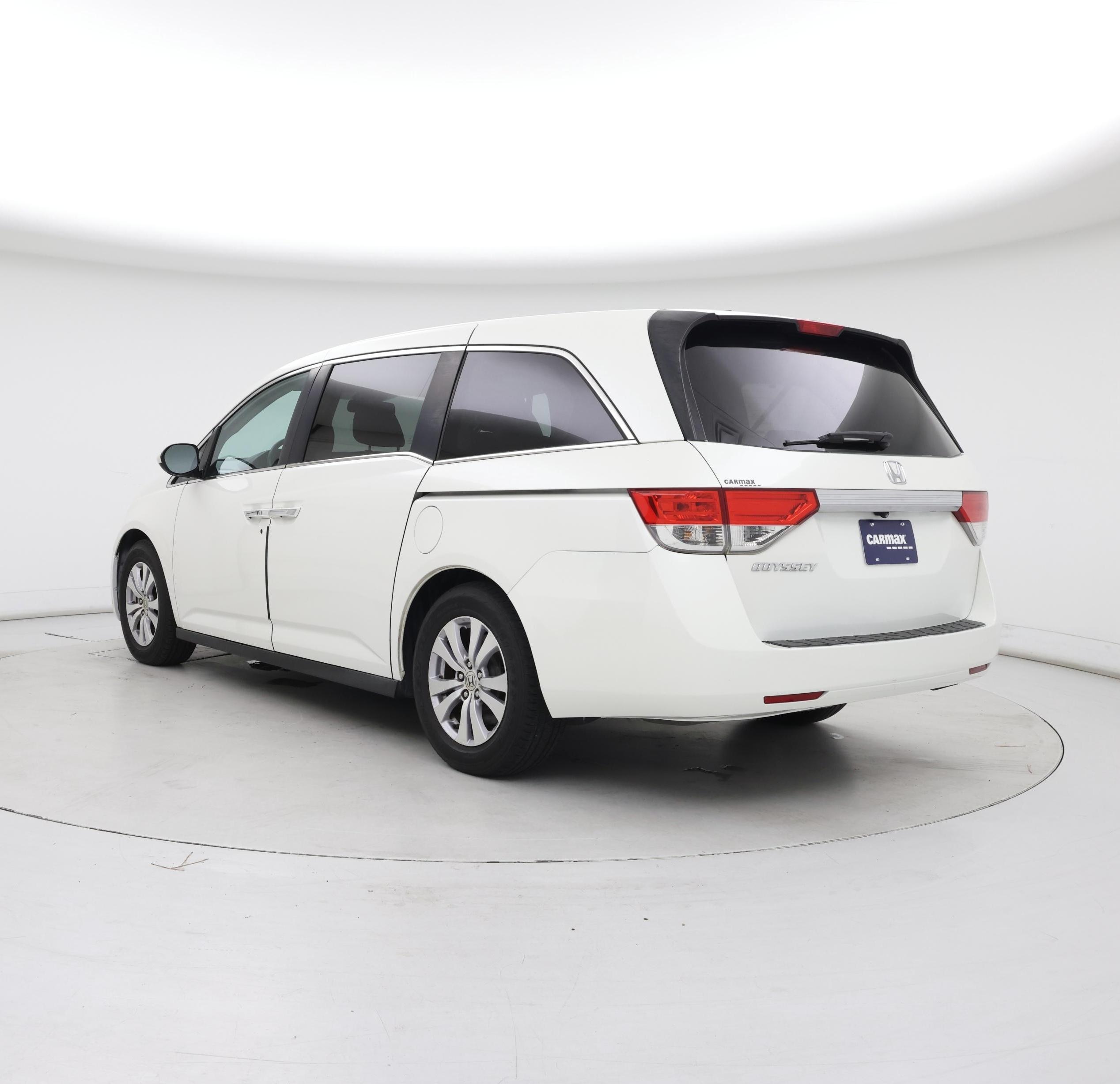 Thumbnail: 2015 Honda Odyssey - 2