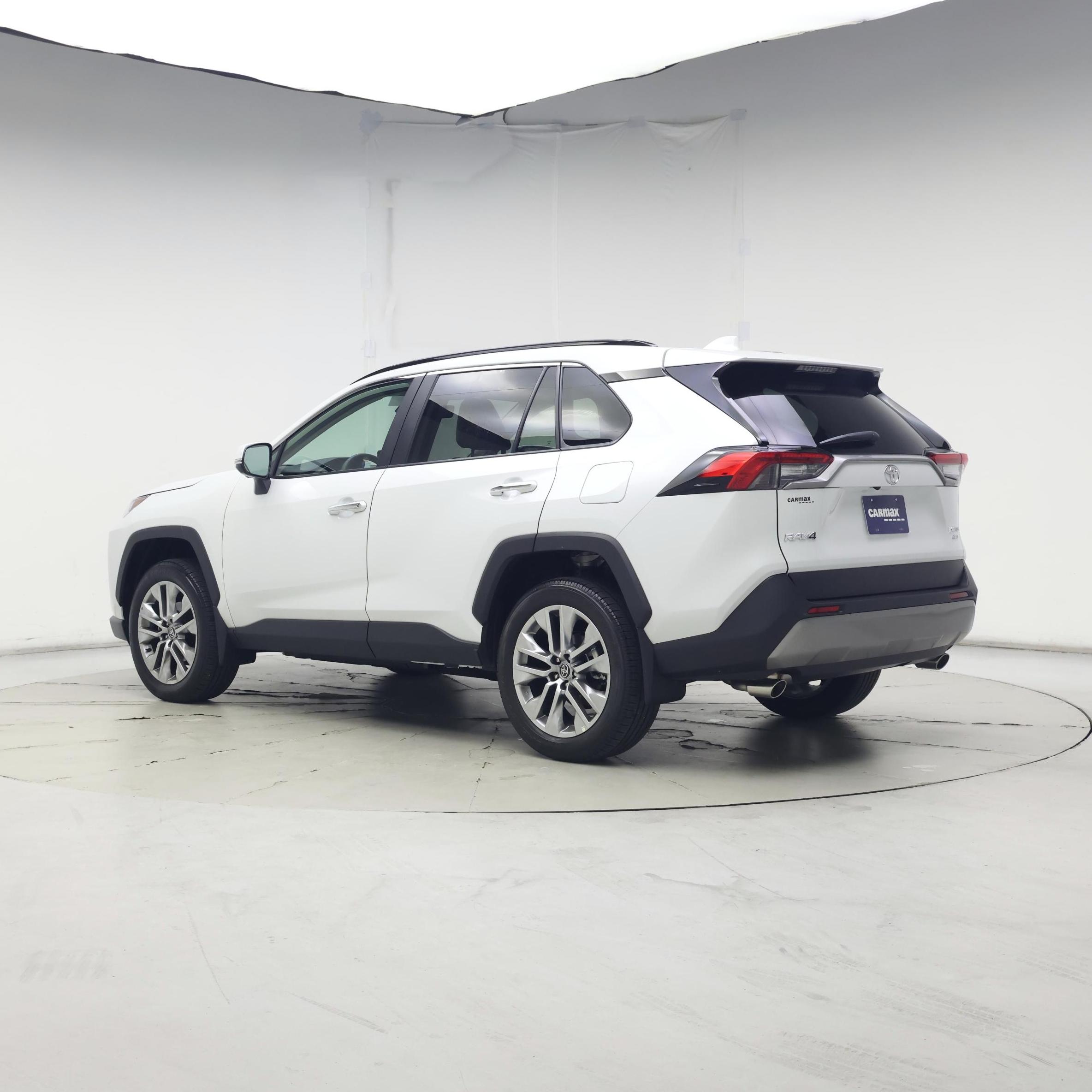 Thumbnail: 2025 Toyota RAV4 - 2