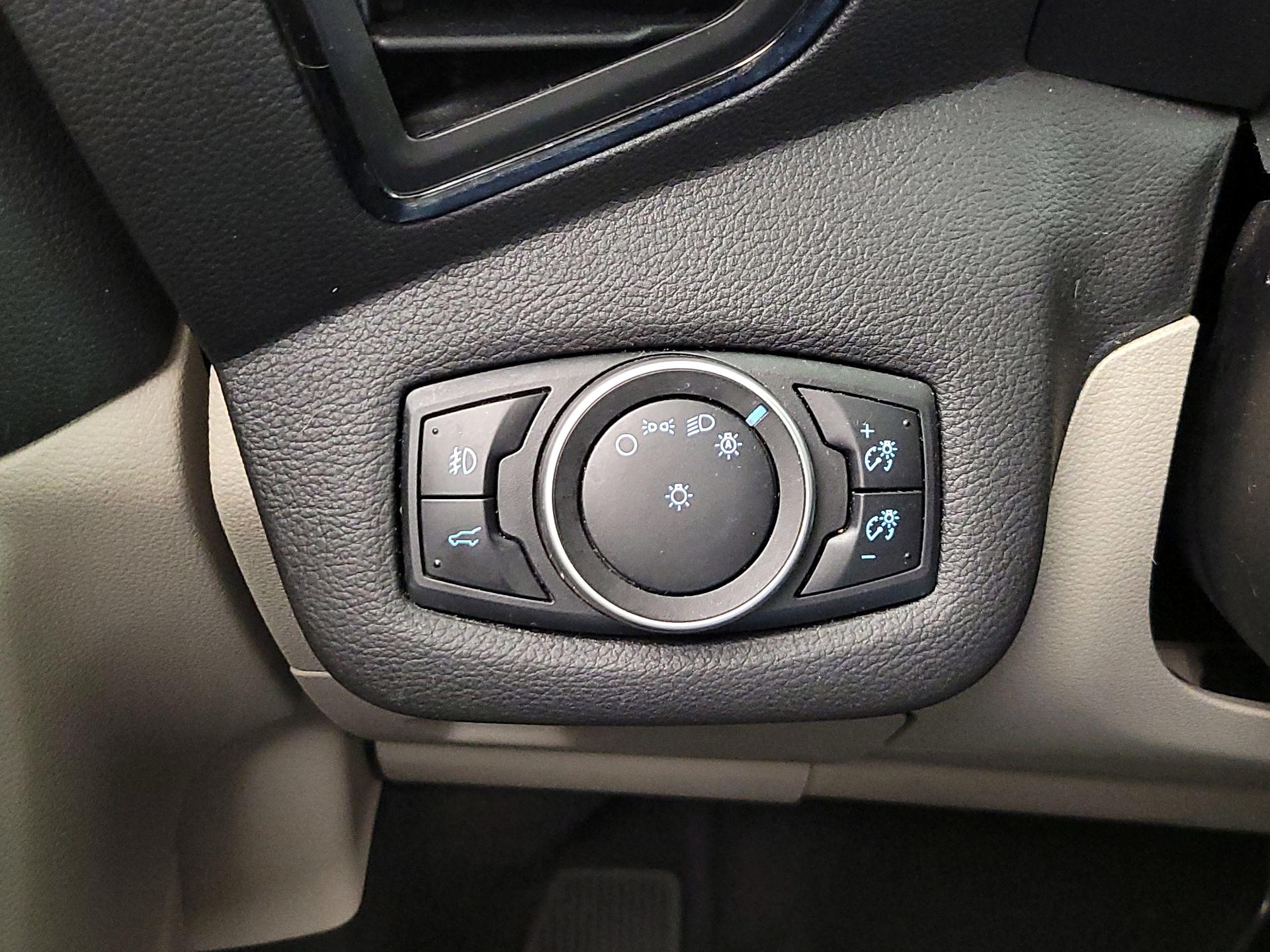 Thumbnail: 2017 Ford Escape - 13