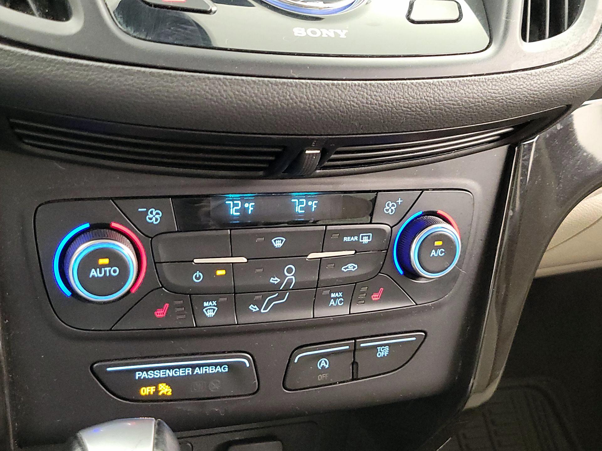 Thumbnail: 2017 Ford Escape - 17
