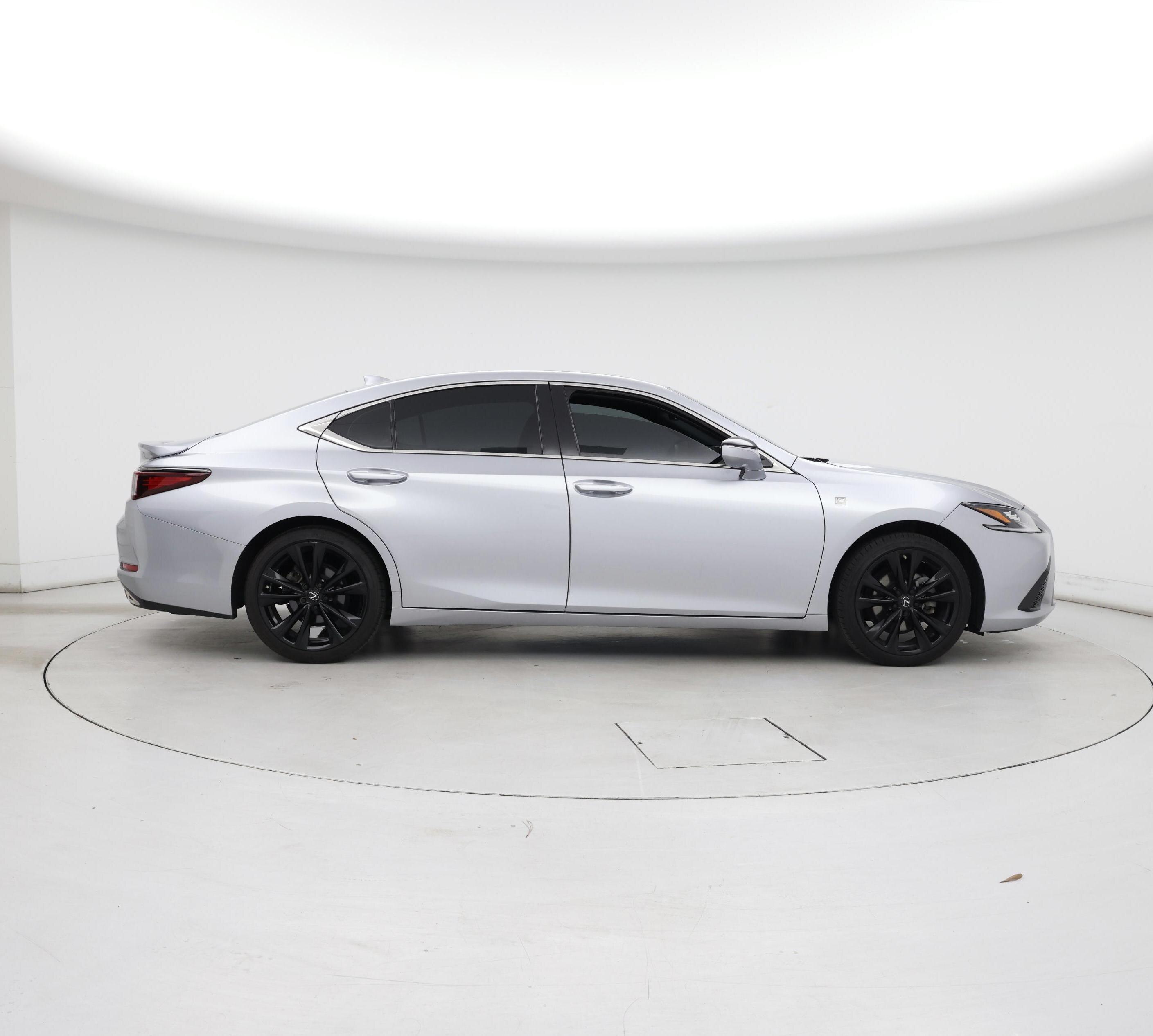 Thumbnail: 2023 Lexus ES - 7