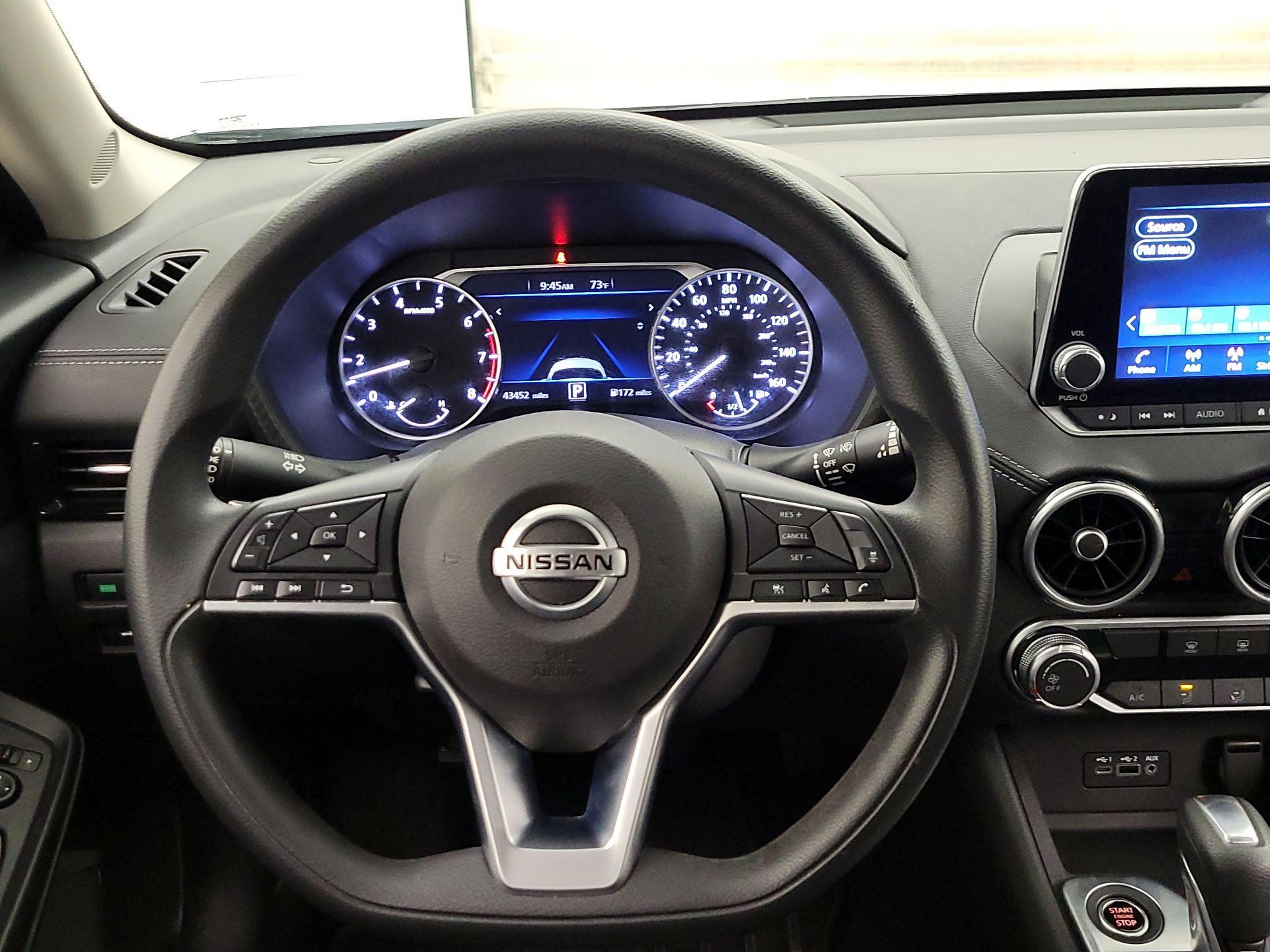 Thumbnail: 2023 Nissan Sentra - 10