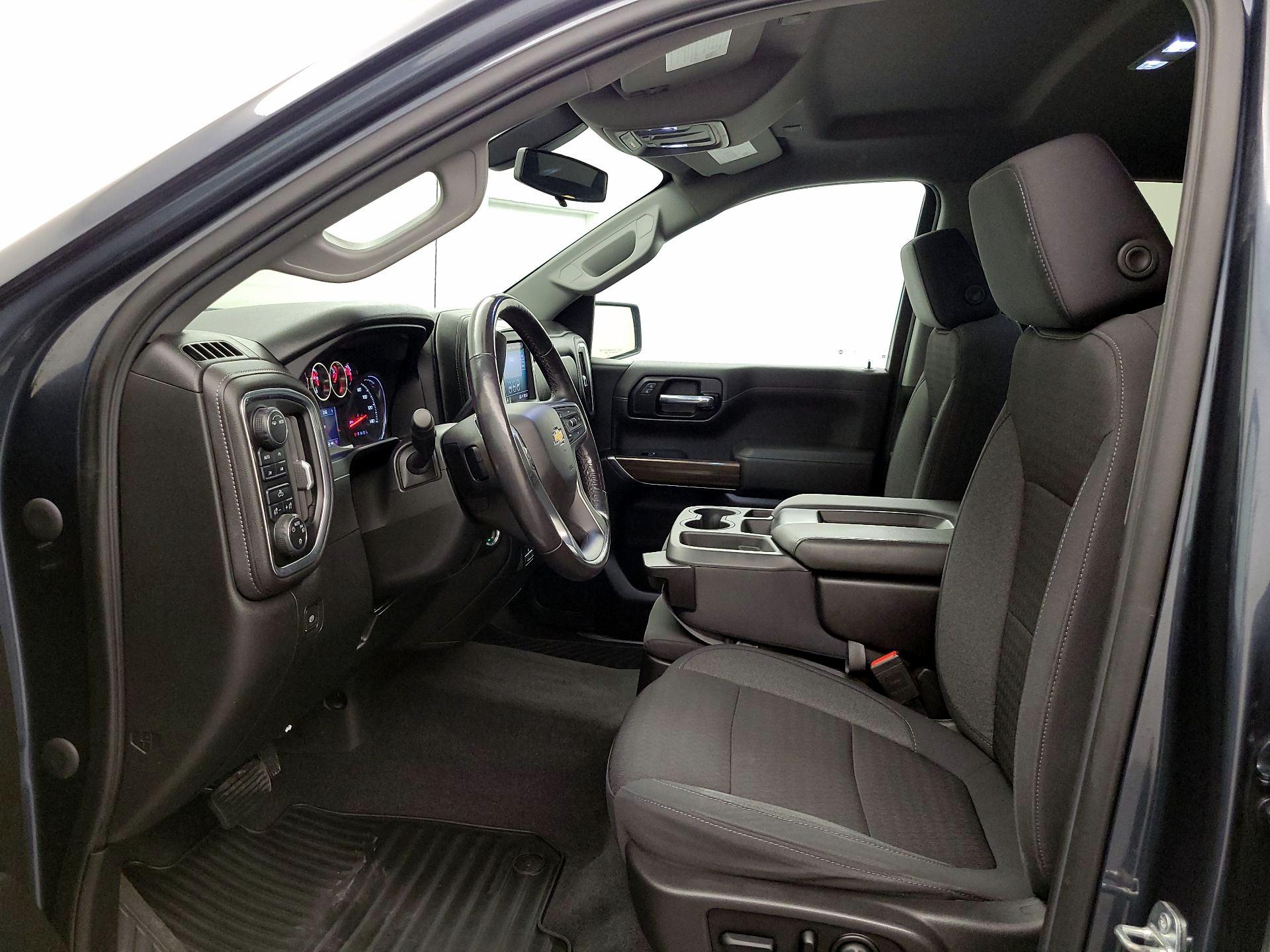 Thumbnail: 2020 Chevrolet Silverado 1500 - 11