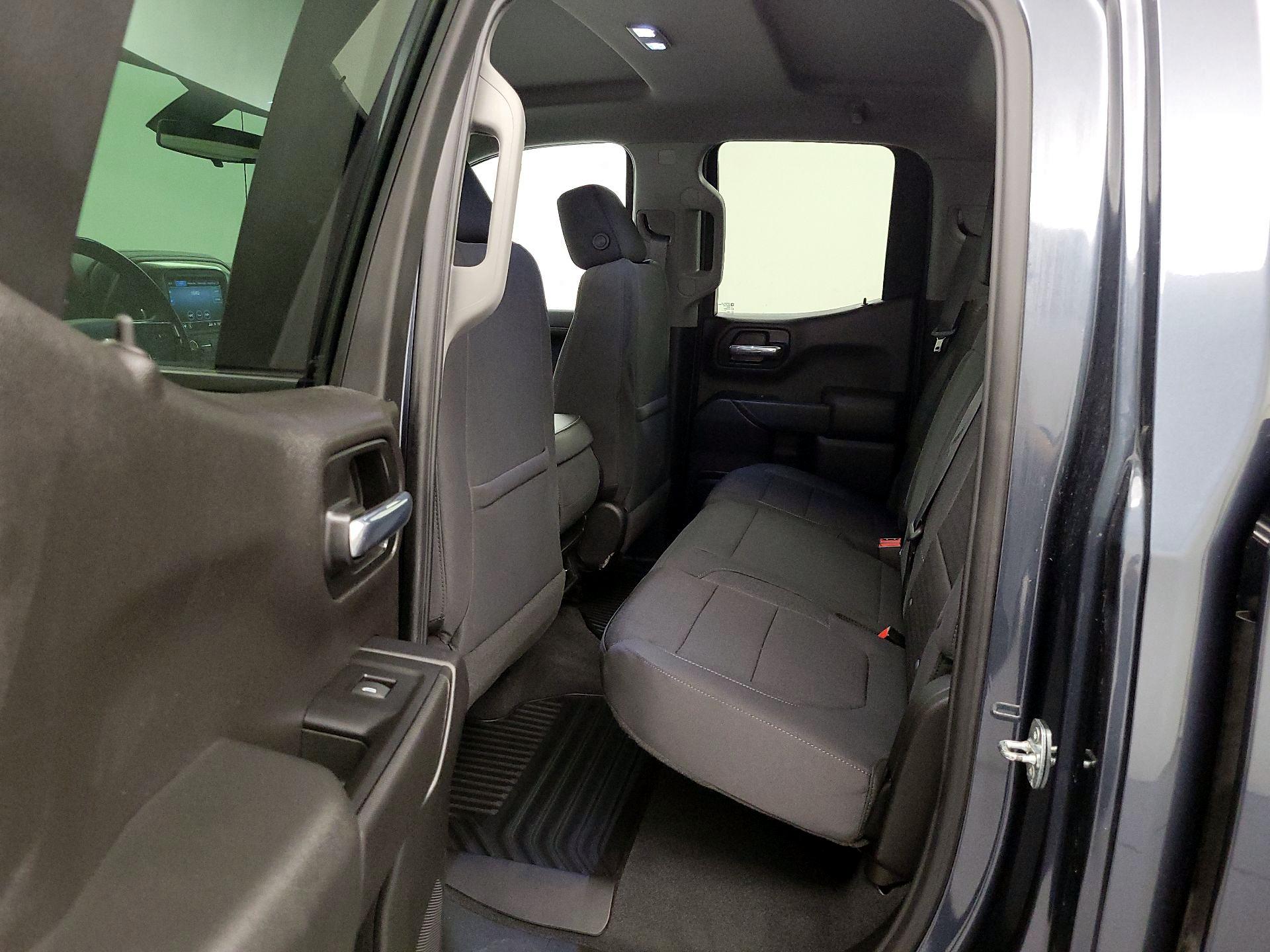 Thumbnail: 2020 Chevrolet Silverado 1500 - 19