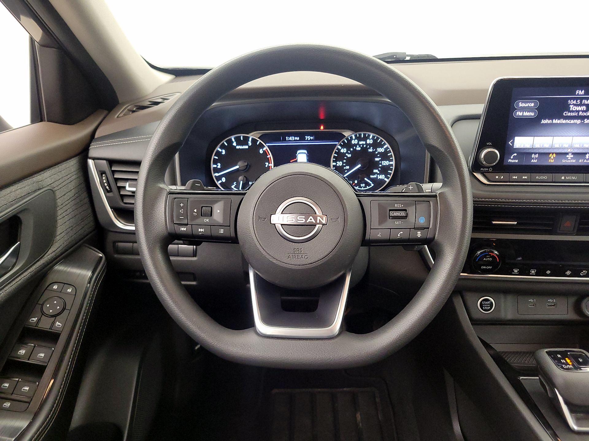 Thumbnail: 2023 Nissan Rogue - 10
