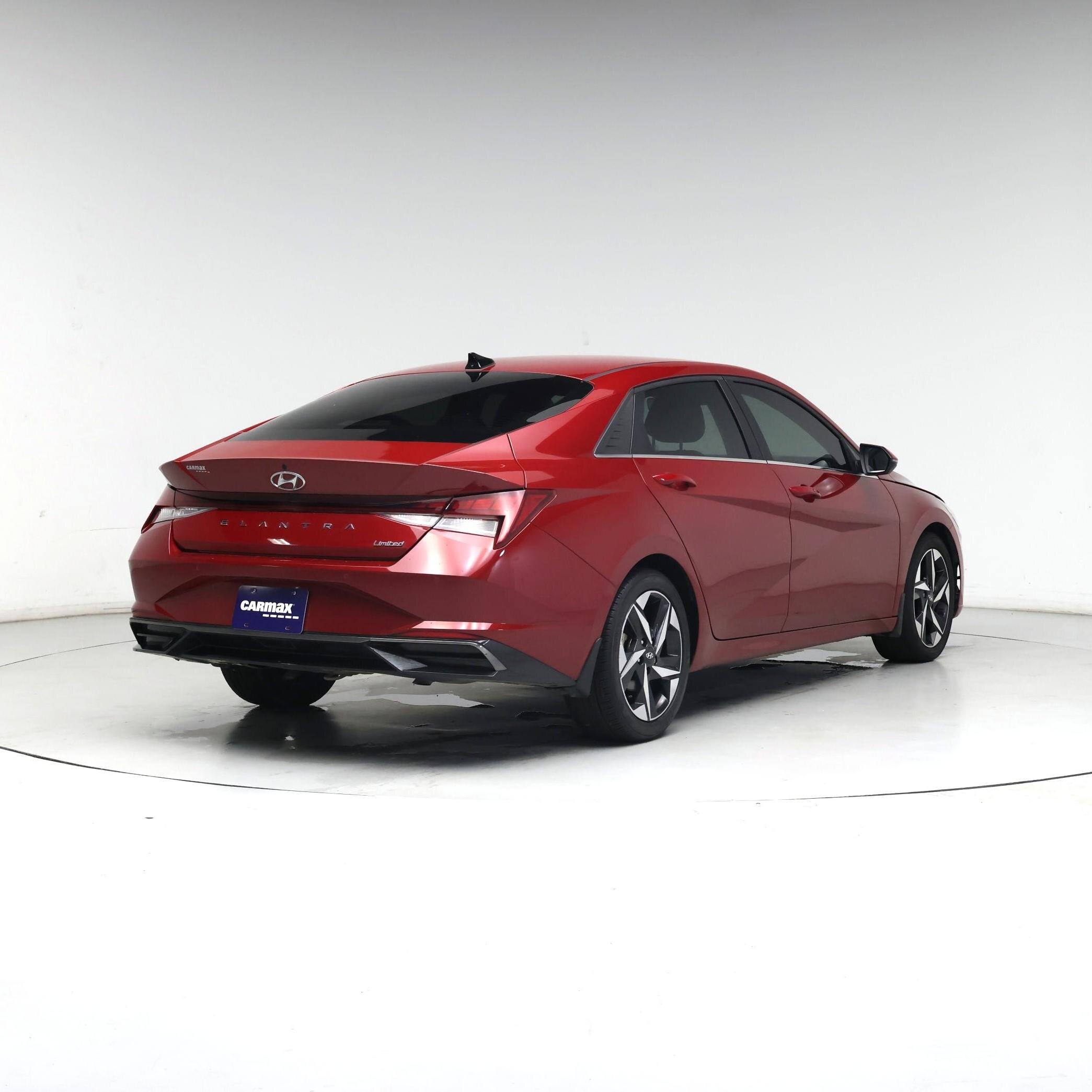 Thumbnail: 2022 Hyundai Elantra - 8