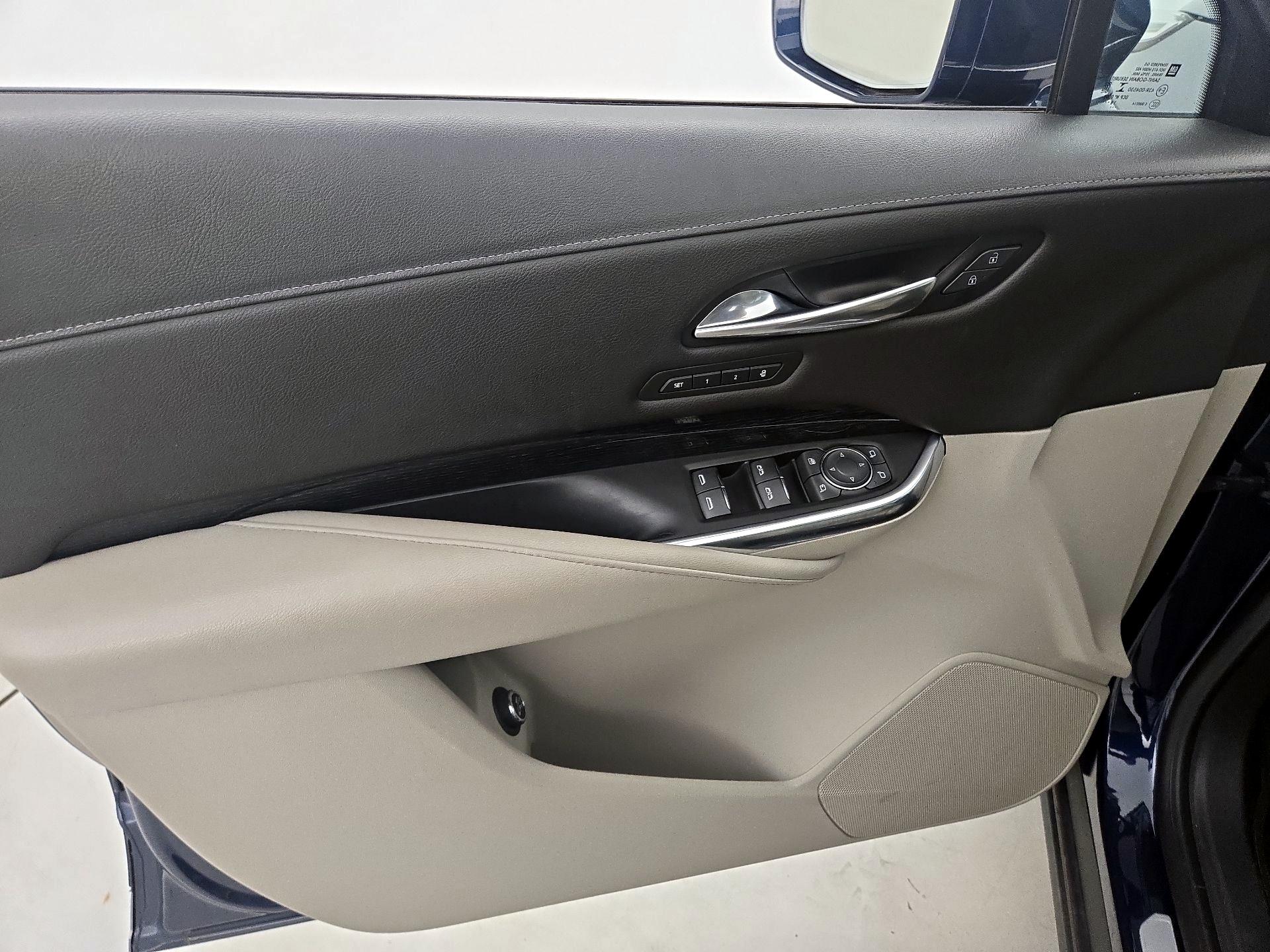 Thumbnail: 2019 Cadillac XT4 - 12