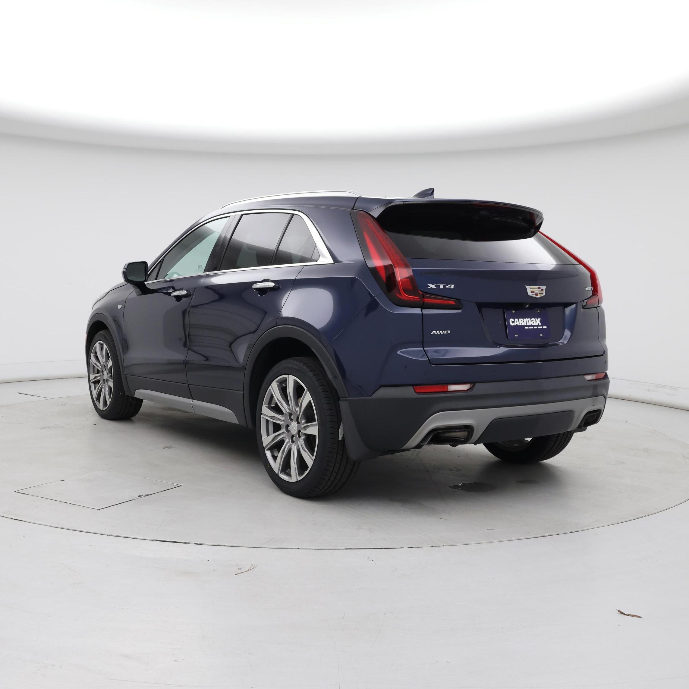 Thumbnail: 2019 Cadillac XT4 - 2