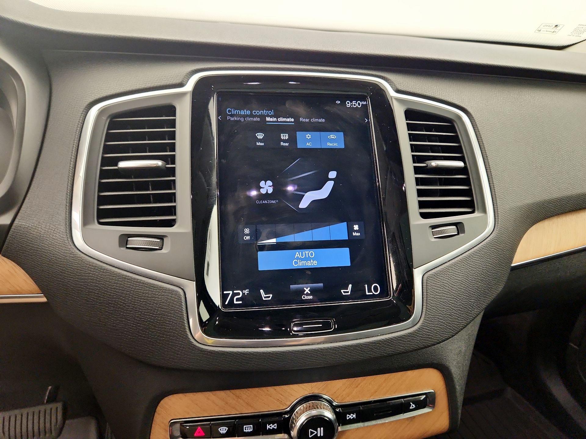 Thumbnail: 2021 Volvo XC90 - 16