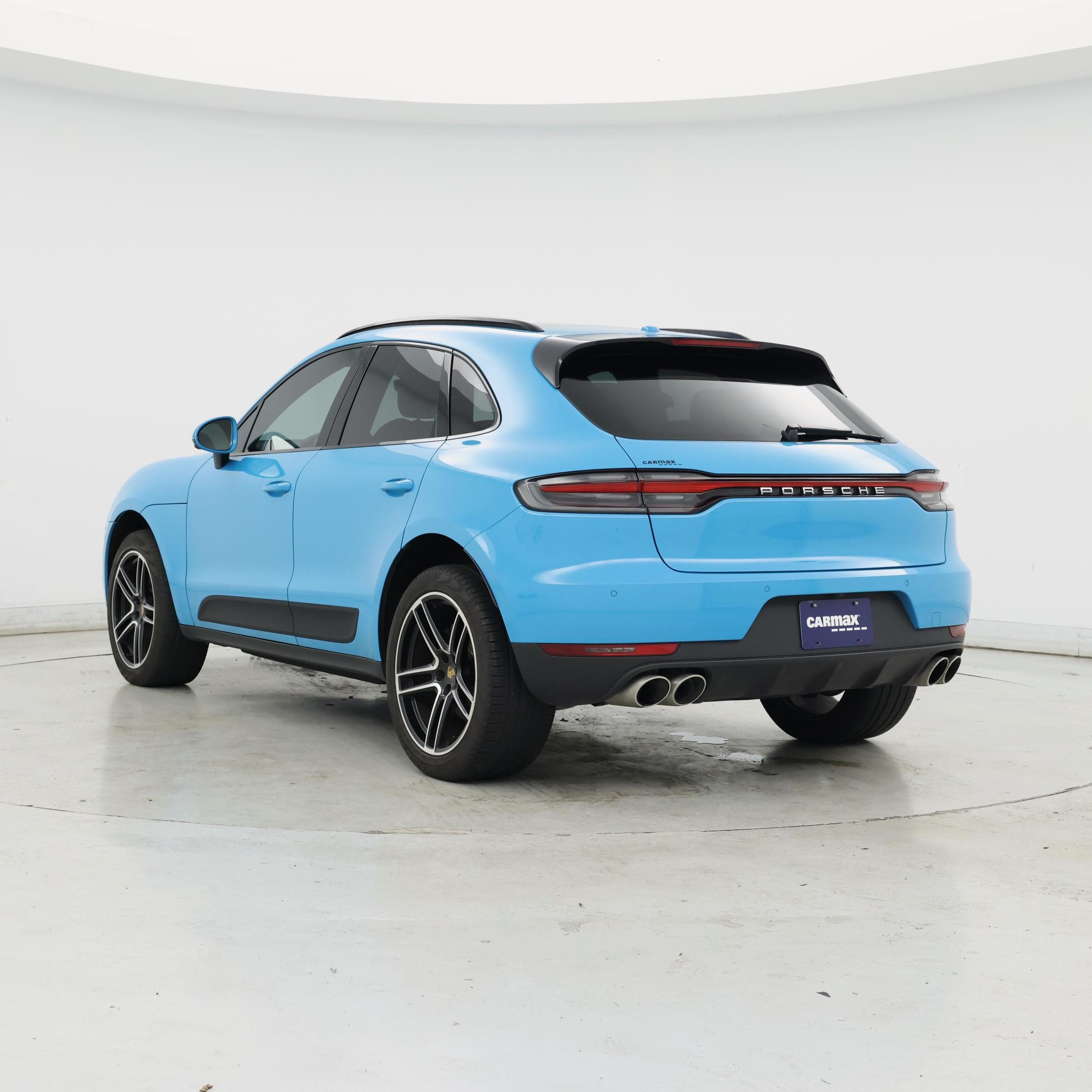 Thumbnail: 2020 Porsche Macan - 2