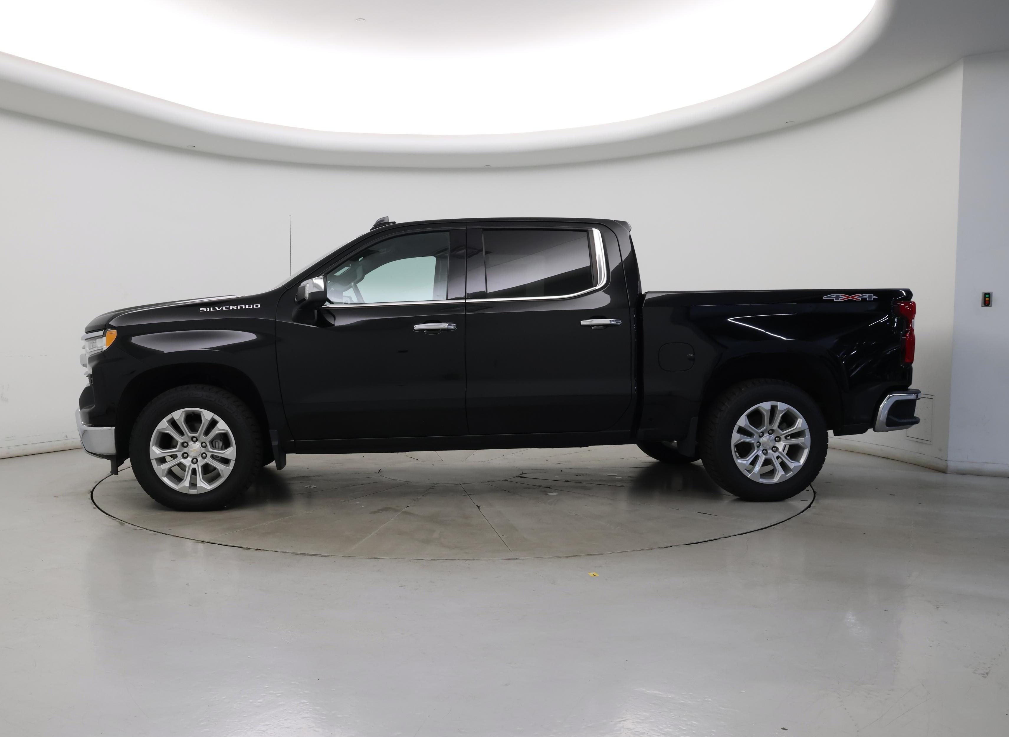 Thumbnail: 2023 Chevrolet Silverado 1500 - 3