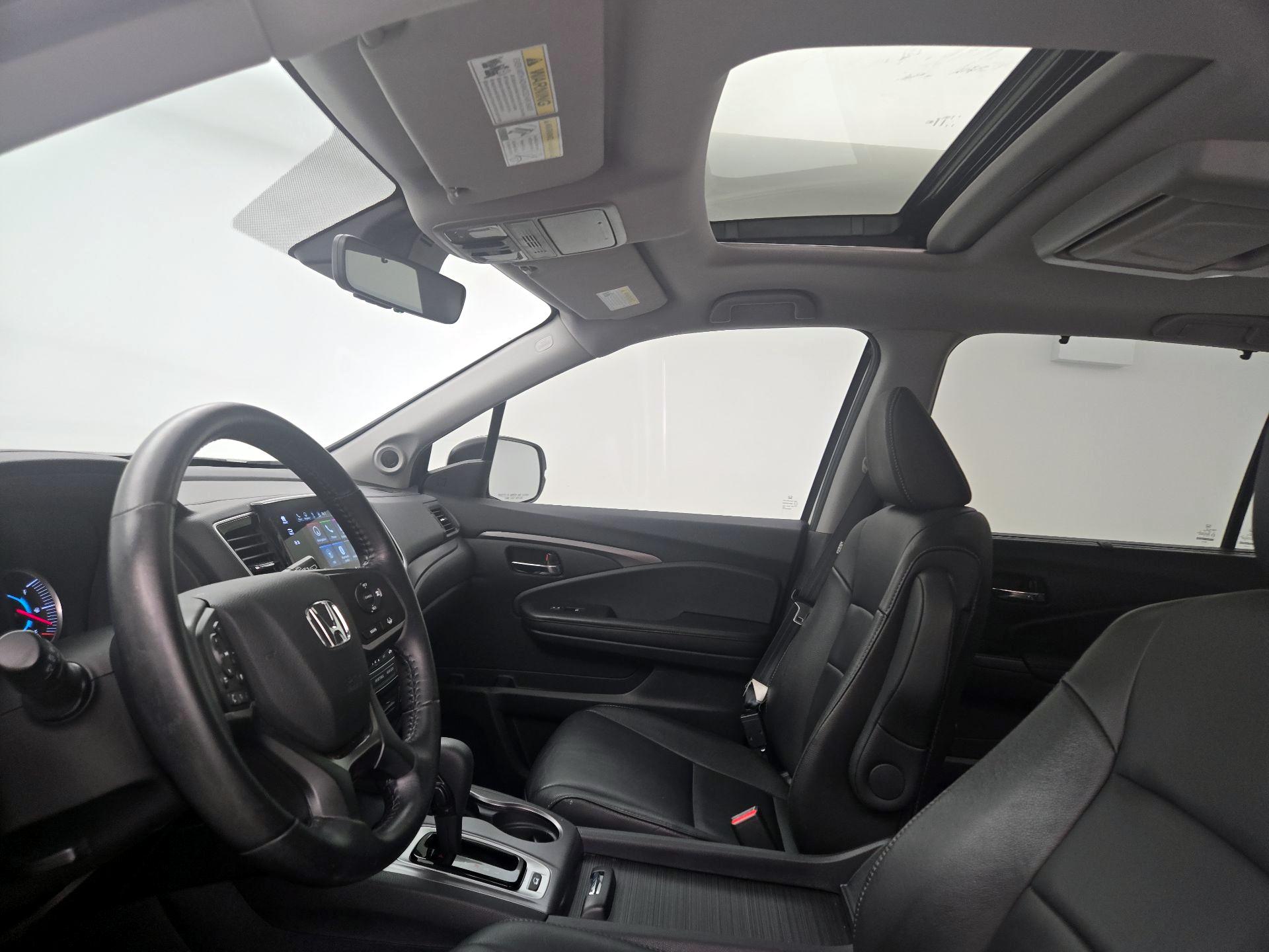Thumbnail: 2019 Honda Pilot - 20