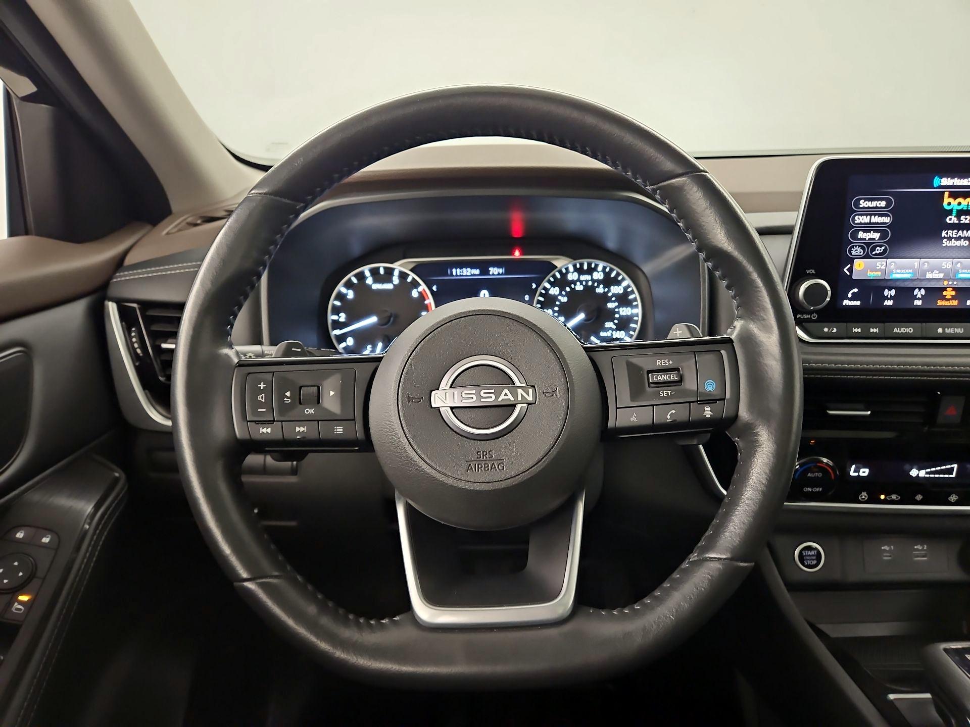 Thumbnail: 2022 Nissan Rogue - 10