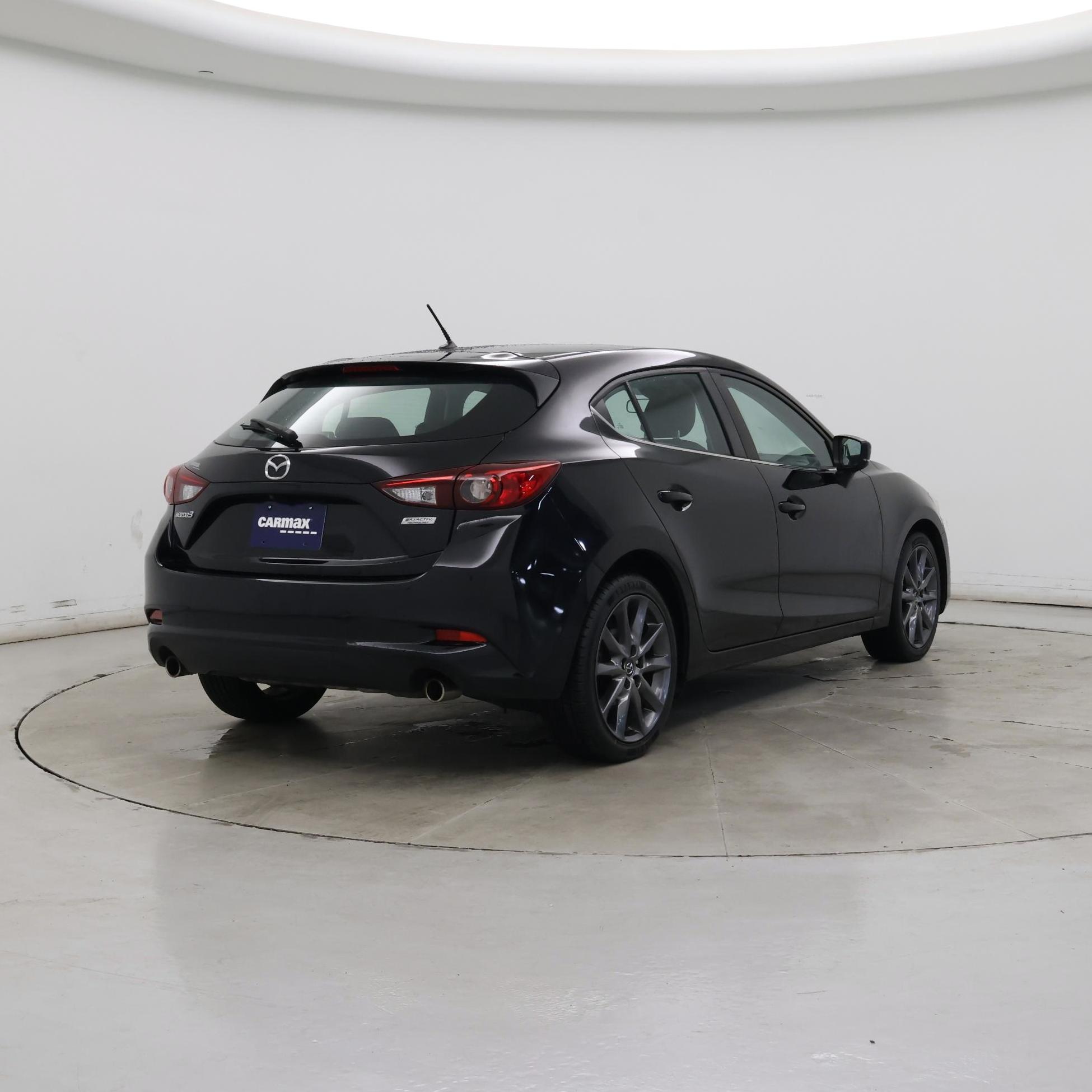 Thumbnail: 2018 Mazda Mazda3 - 8
