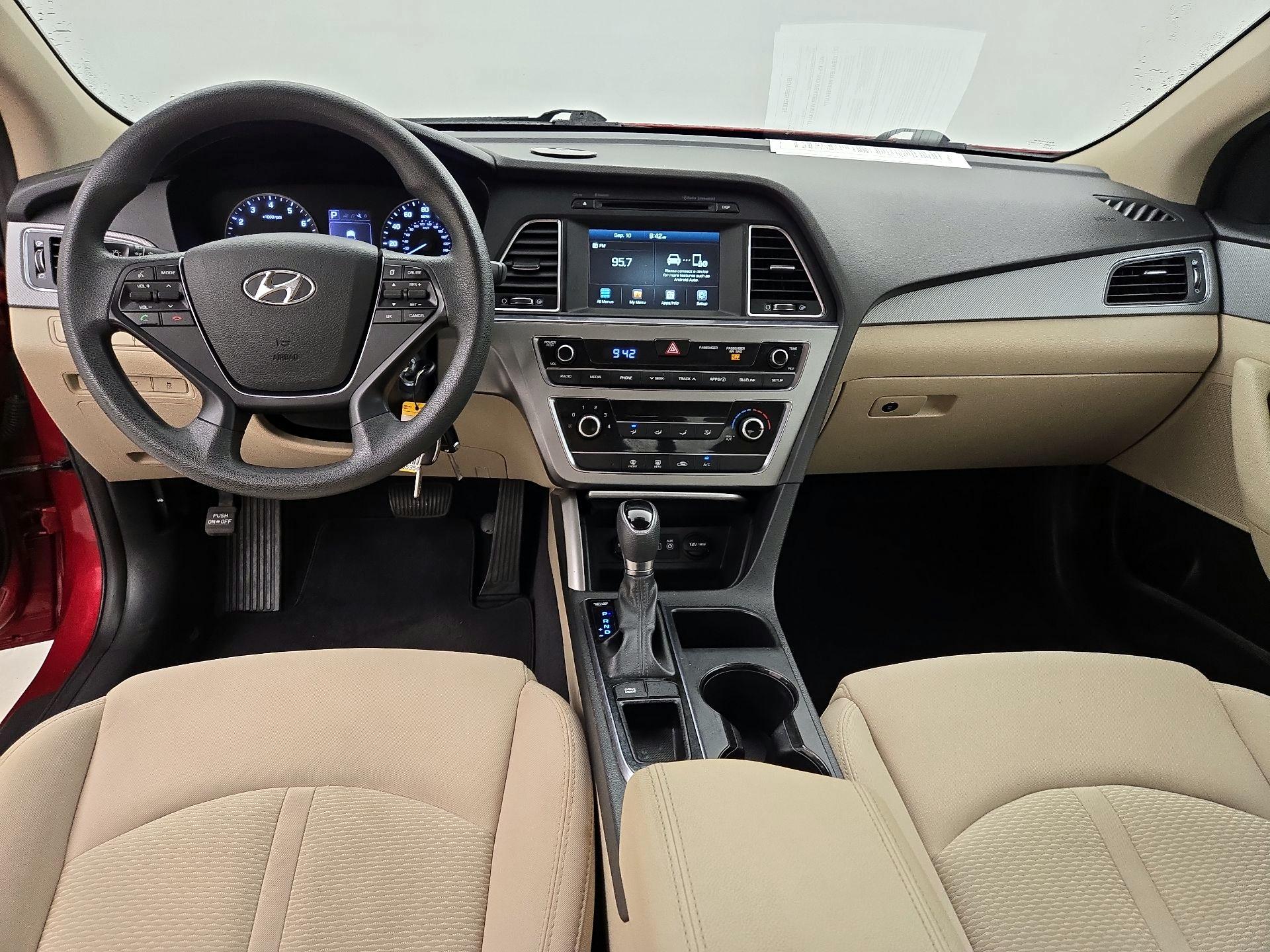 Thumbnail: 2016 Hyundai Sonata - 9