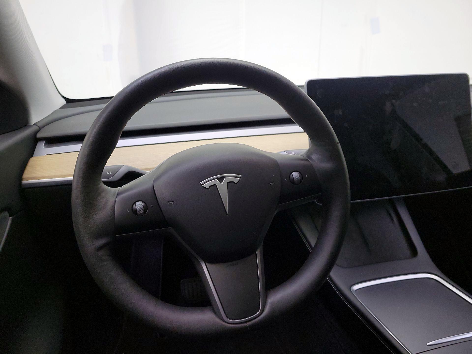 Thumbnail: 2021 Tesla Model Y - 10