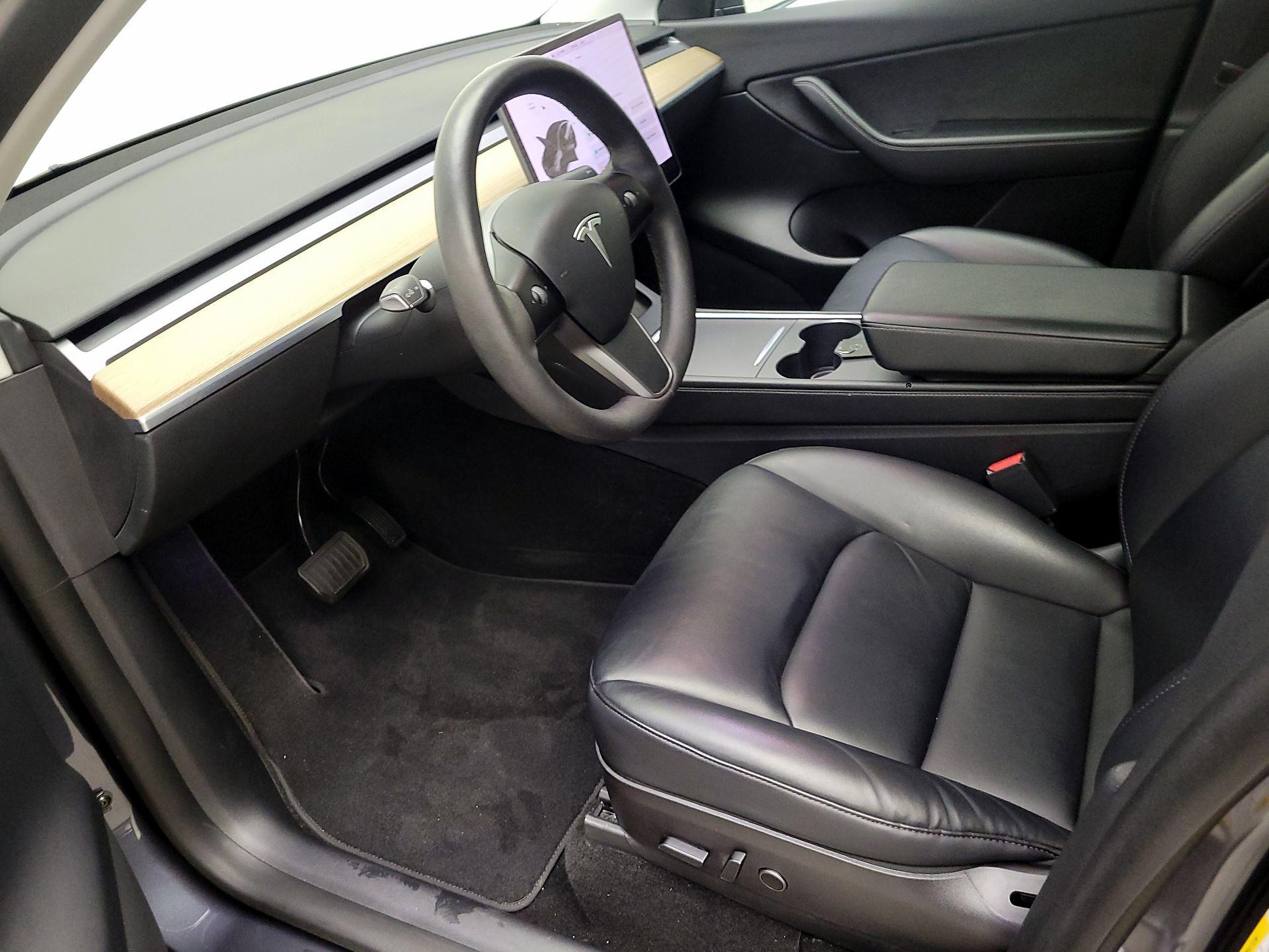 Thumbnail: 2021 Tesla Model Y - 11