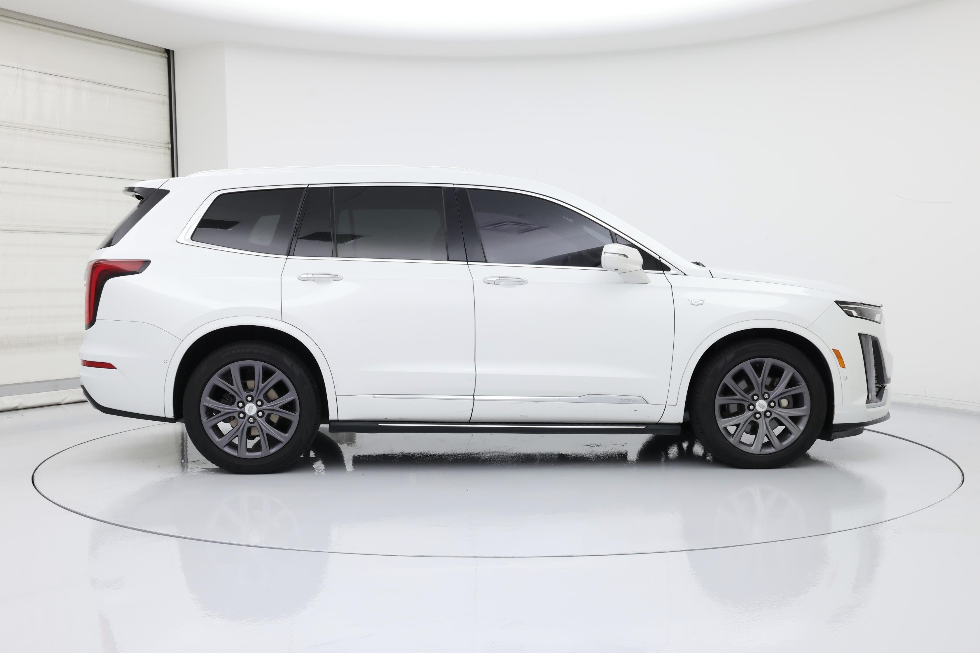 Thumbnail: 2020 Cadillac XT6 - 7