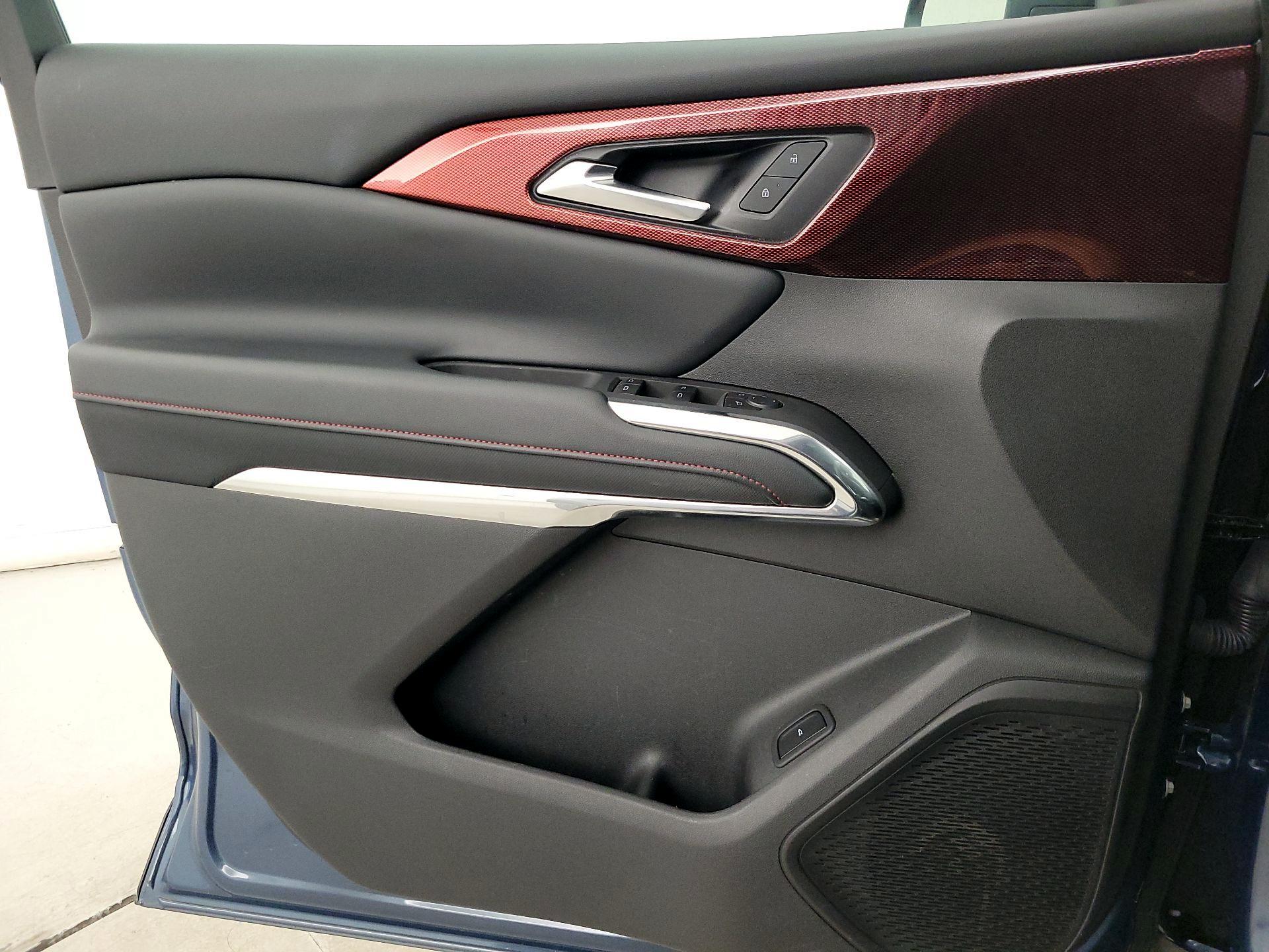 Thumbnail: 2025 Chevrolet Traverse - 12