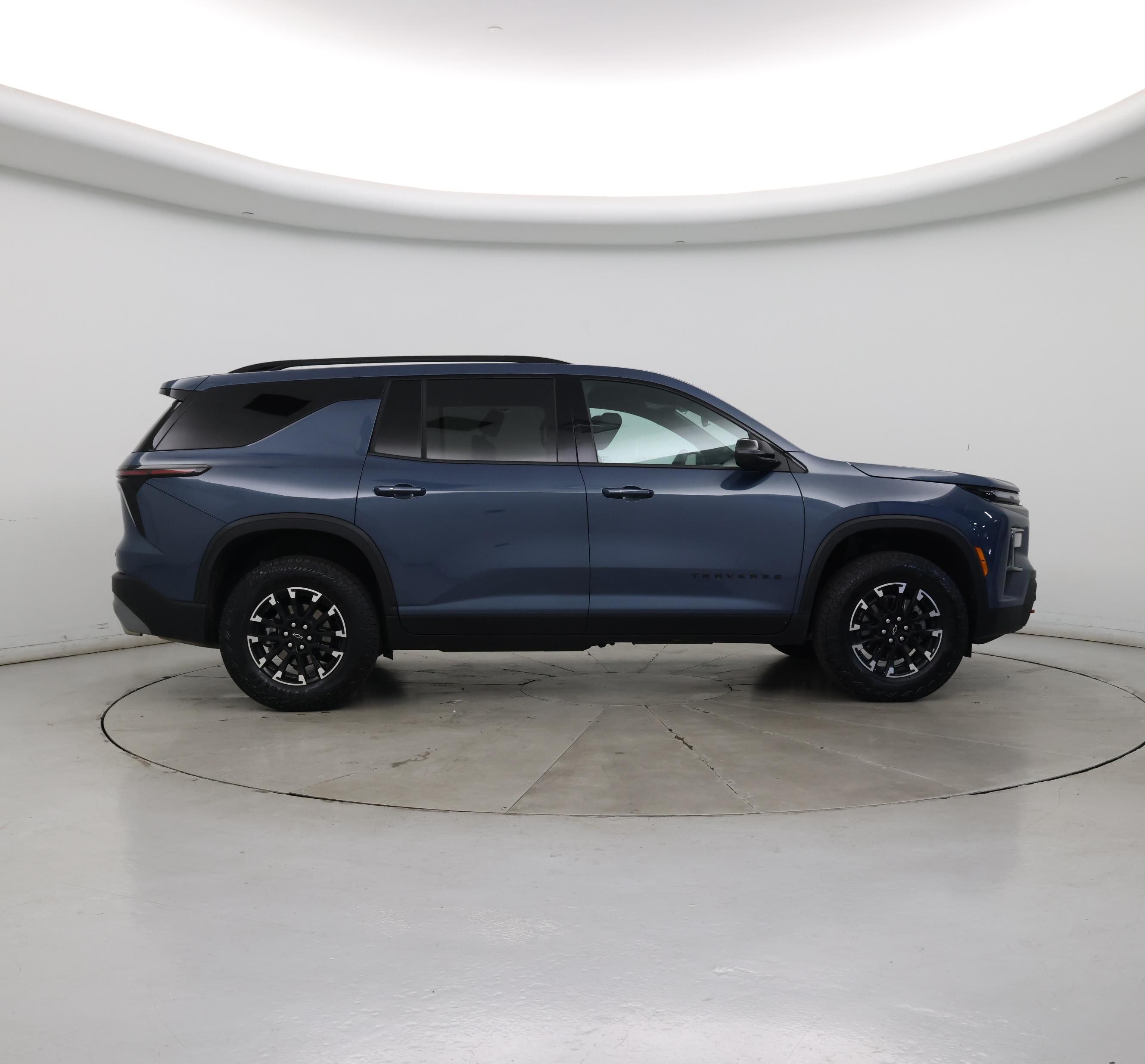 Thumbnail: 2025 Chevrolet Traverse - 7