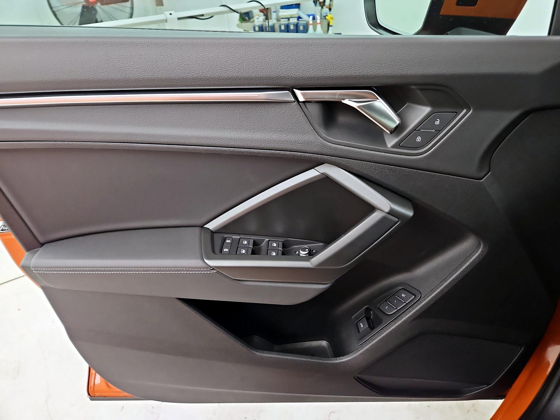 Thumbnail: 2023 Audi Q3 - 12