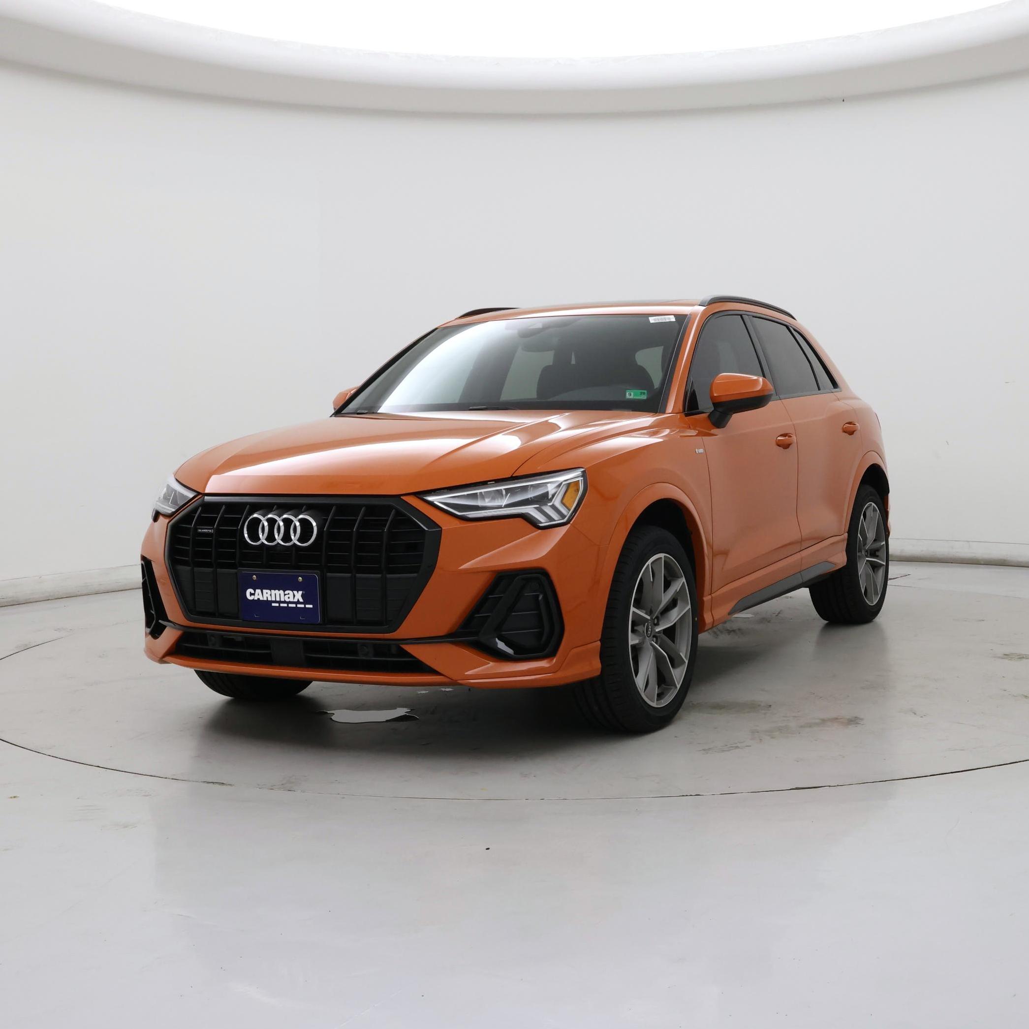 Thumbnail: 2023 Audi Q3 - 4