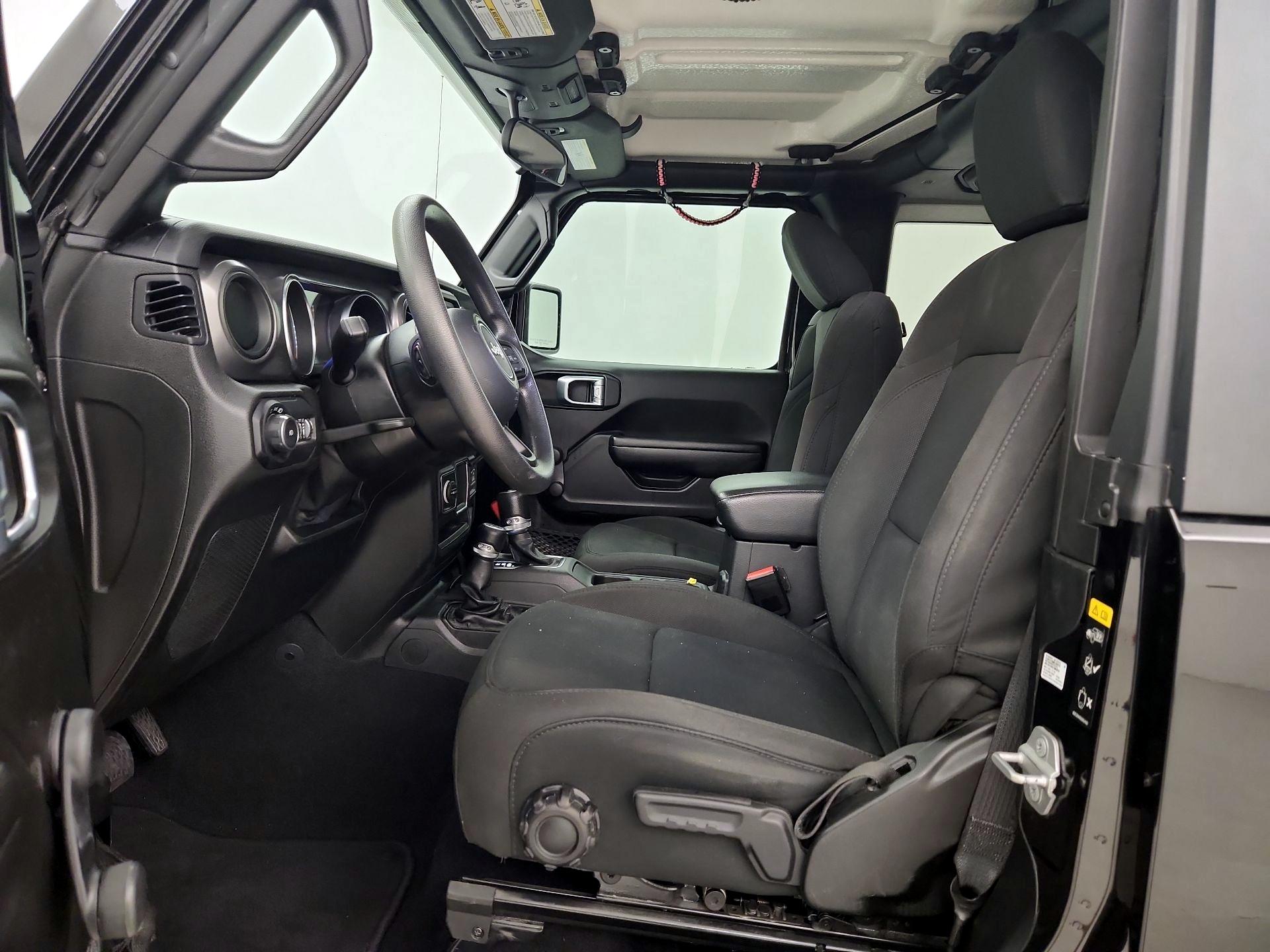 Thumbnail: 2021 Jeep Wrangler - 11
