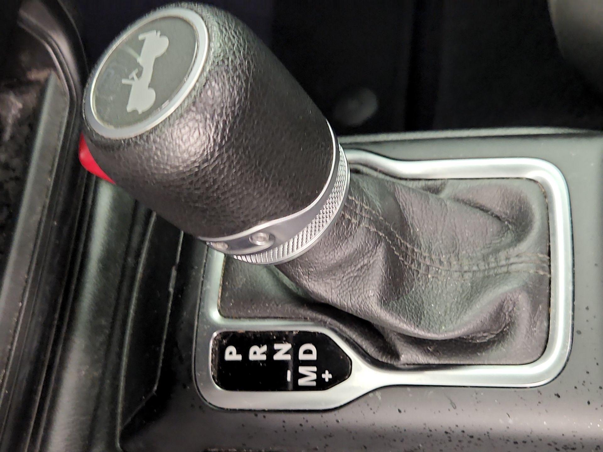 Thumbnail: 2021 Jeep Wrangler - 17