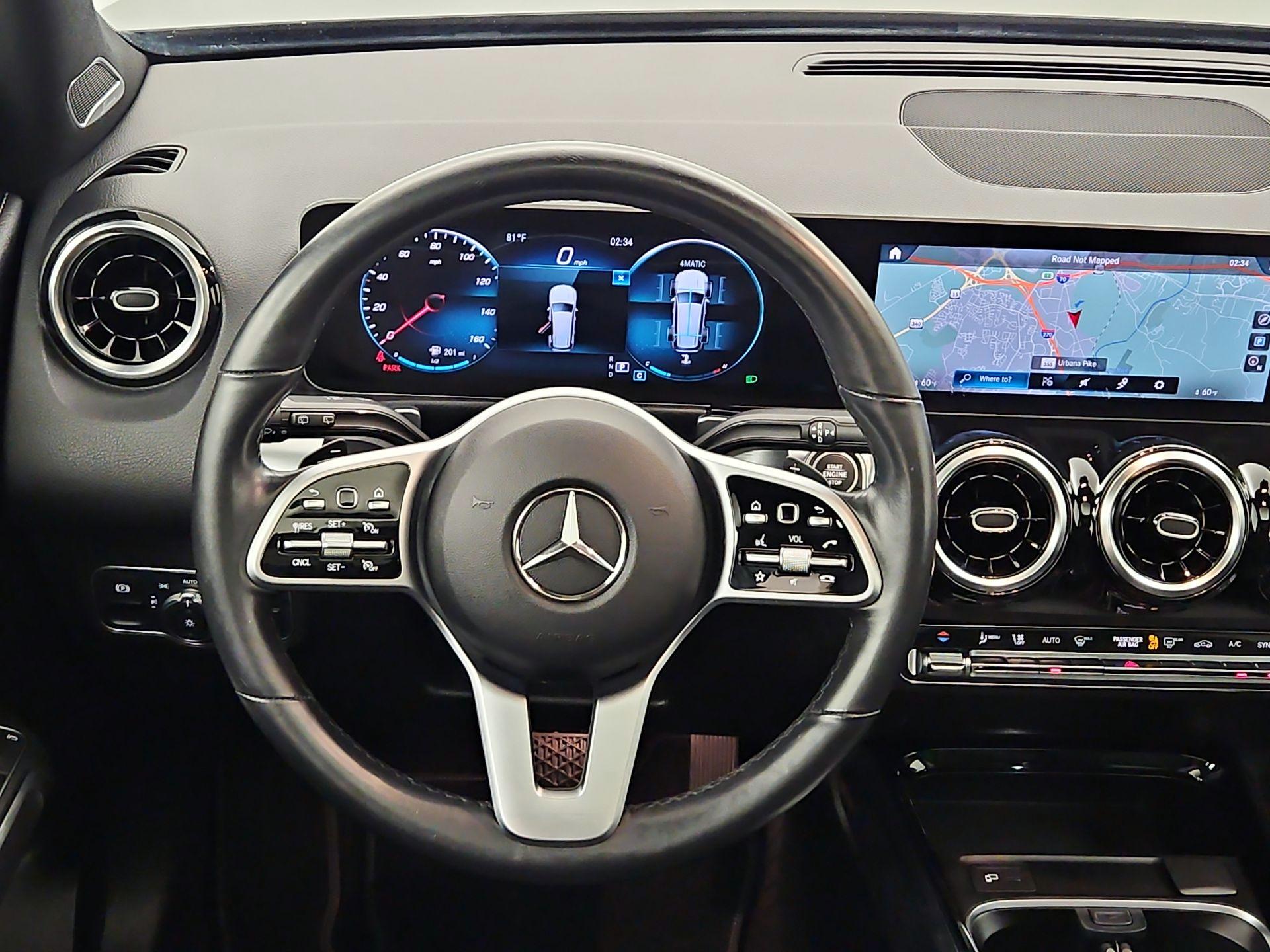 Thumbnail: 2020 Mercedes-Benz GLB - 10