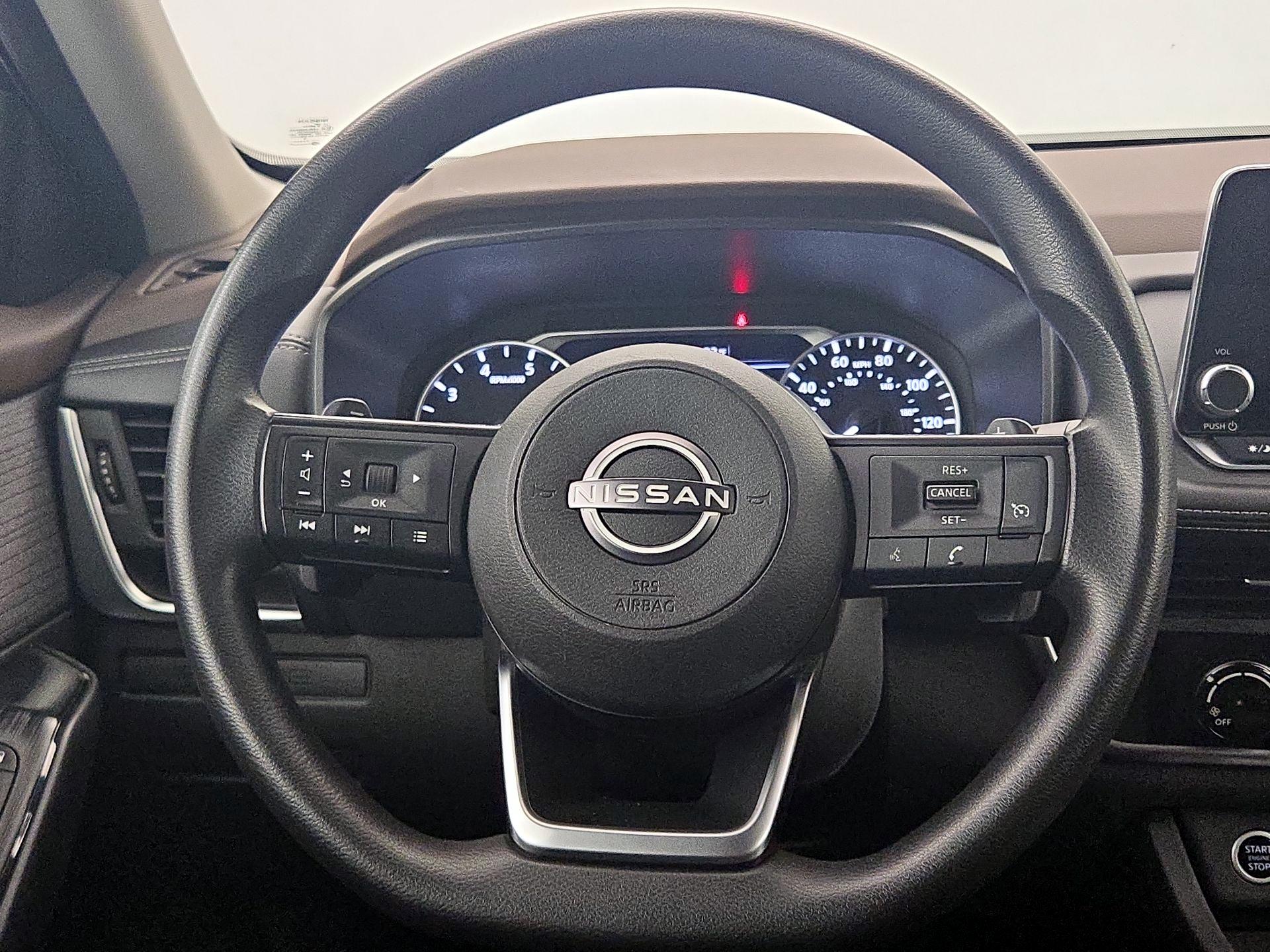 Thumbnail: 2023 Nissan Rogue - 10
