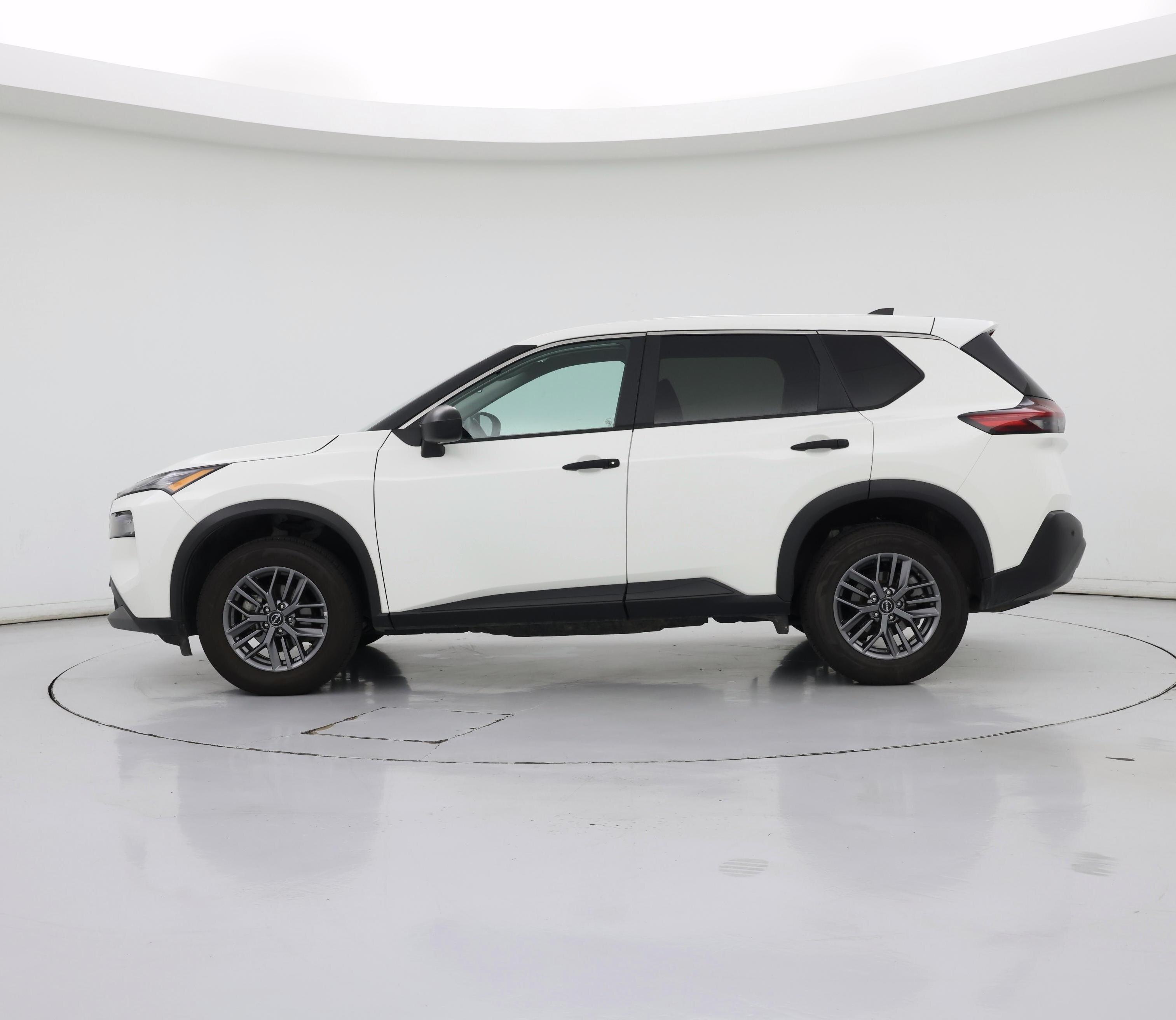 Thumbnail: 2023 Nissan Rogue - 3