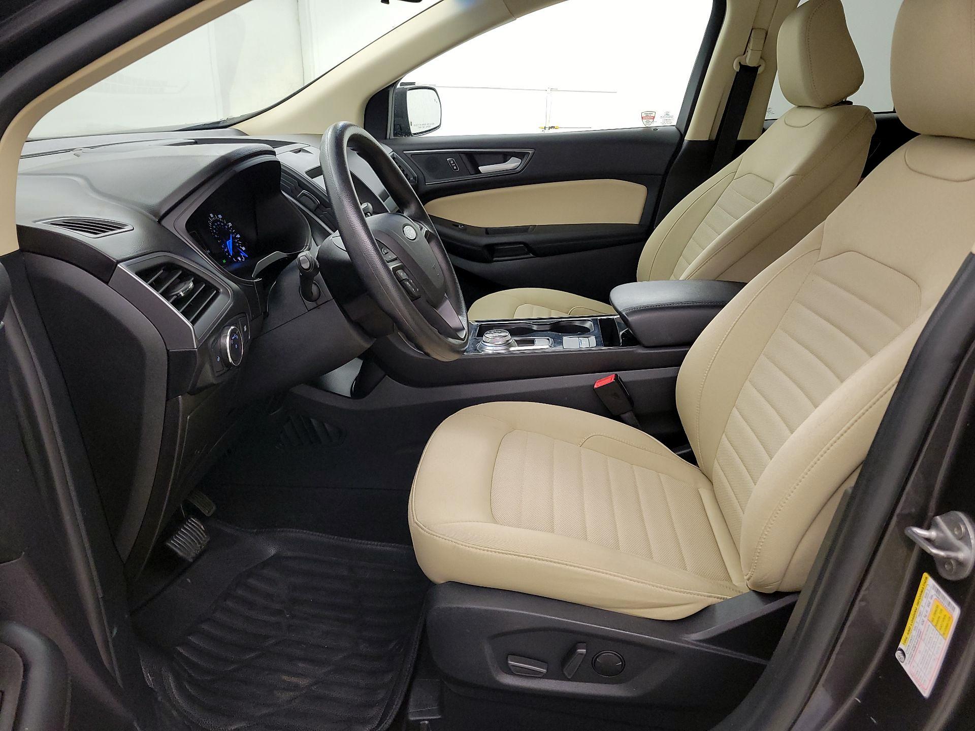 Thumbnail: 2020 Ford Edge - 11