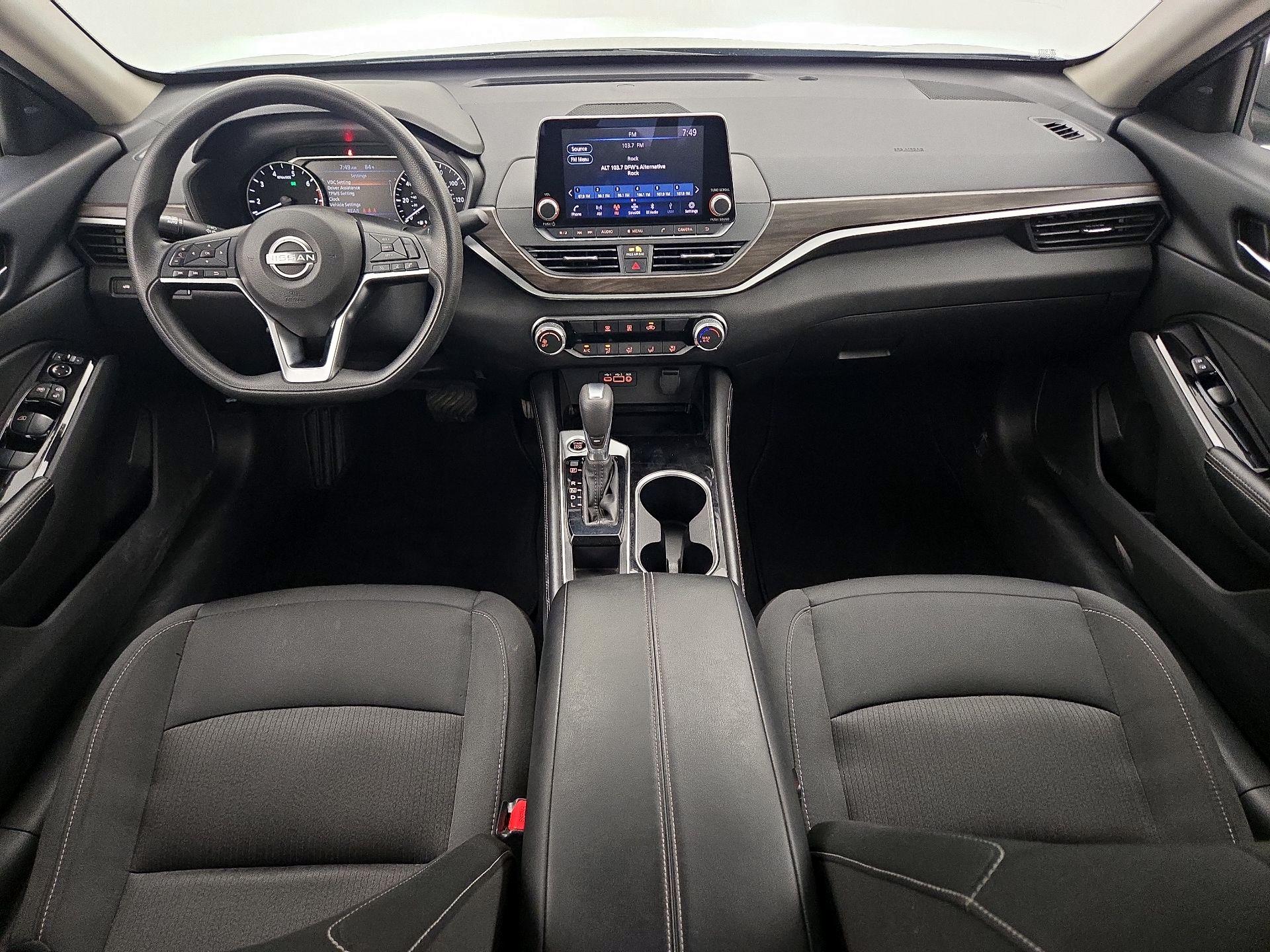 Thumbnail: 2023 Nissan Altima - 9
