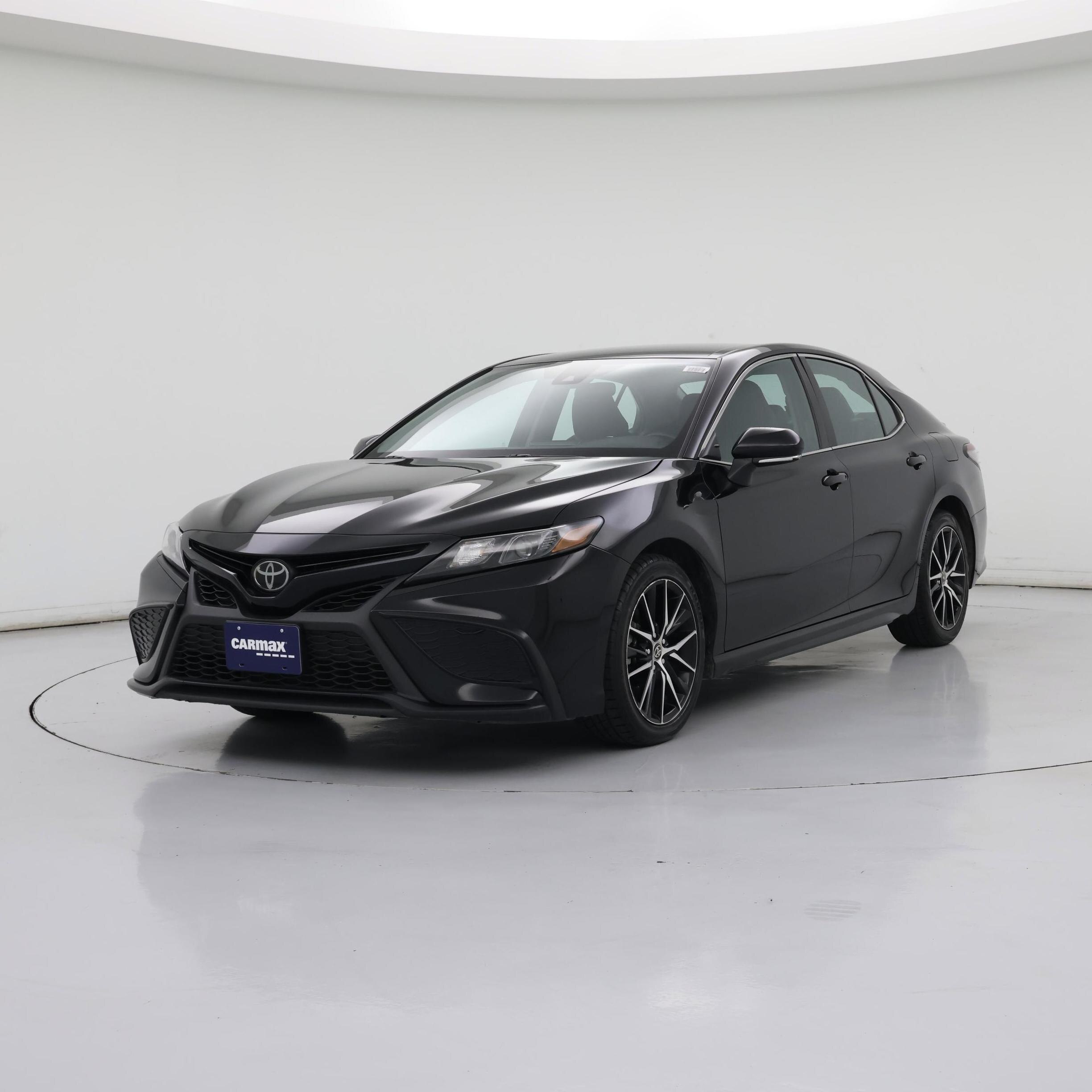 Thumbnail: 2023 Toyota Camry - 4