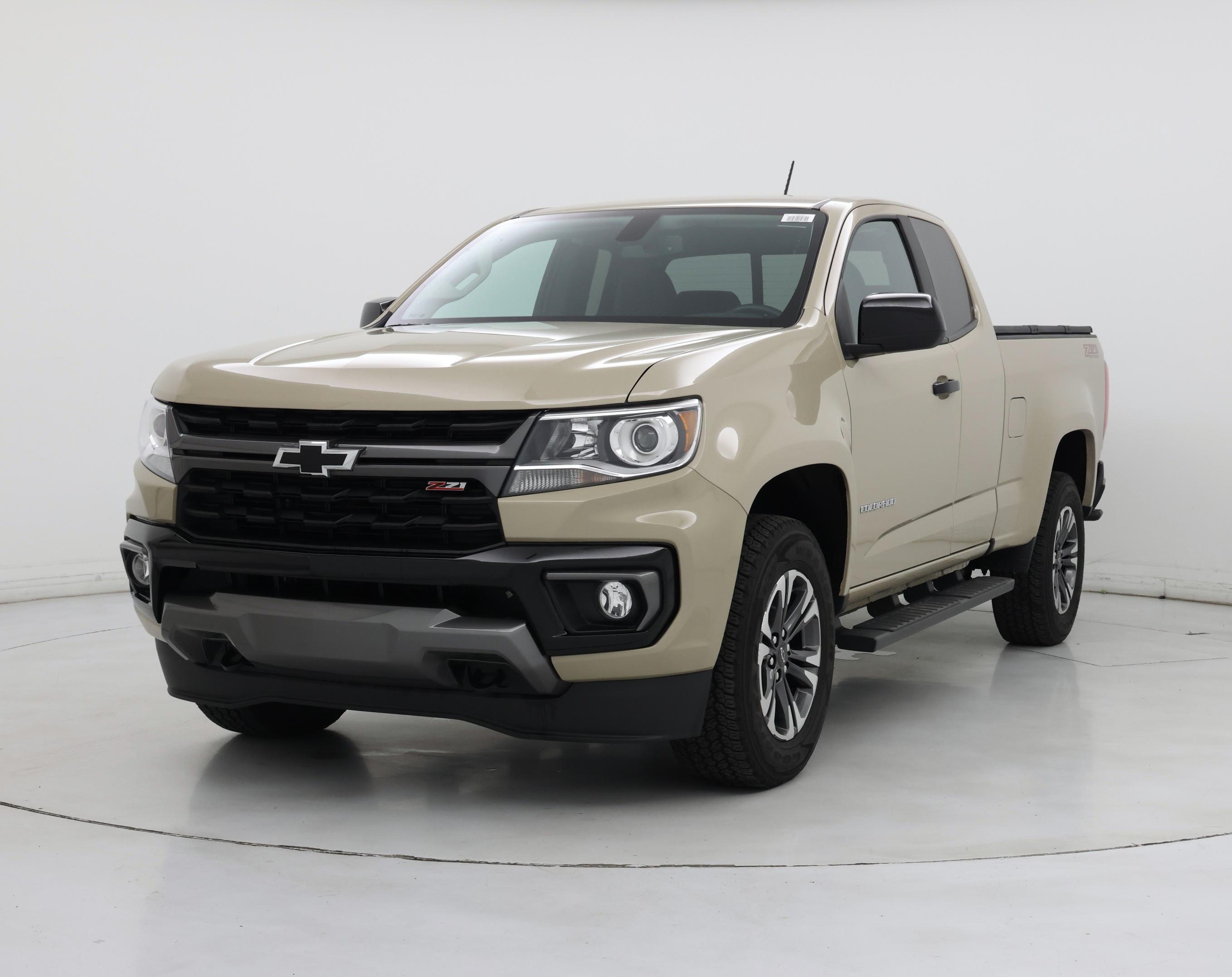 Thumbnail: 2022 Chevrolet Colorado - 4