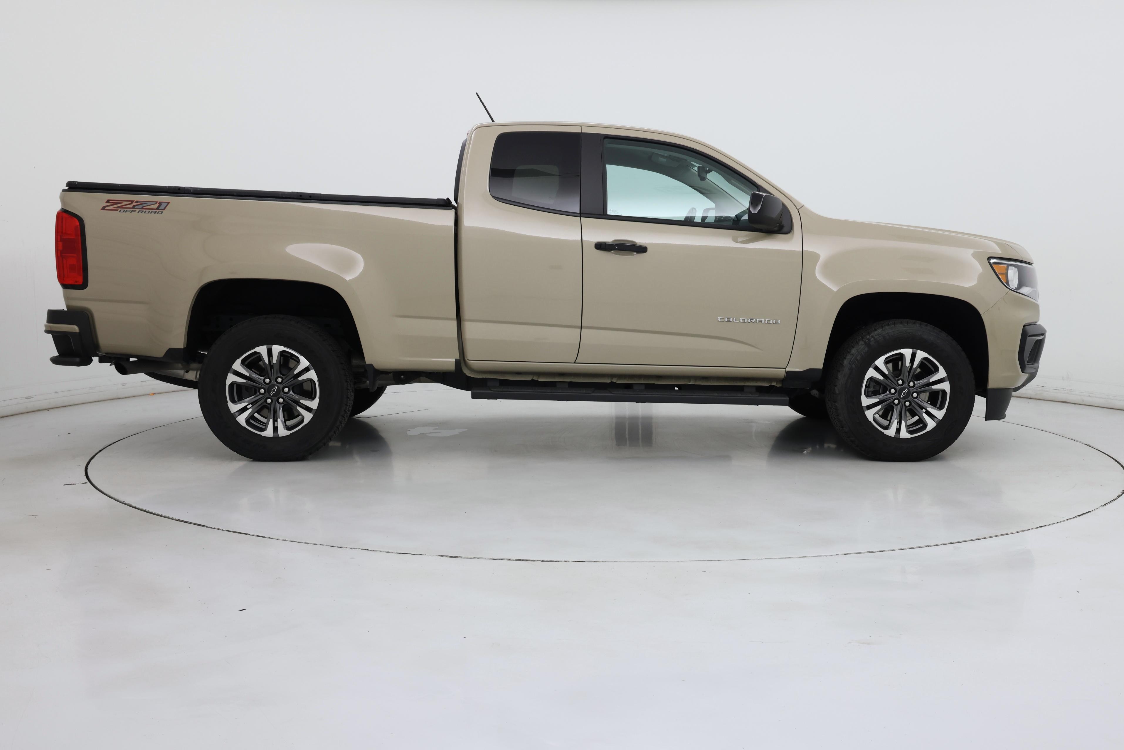 Thumbnail: 2022 Chevrolet Colorado - 7