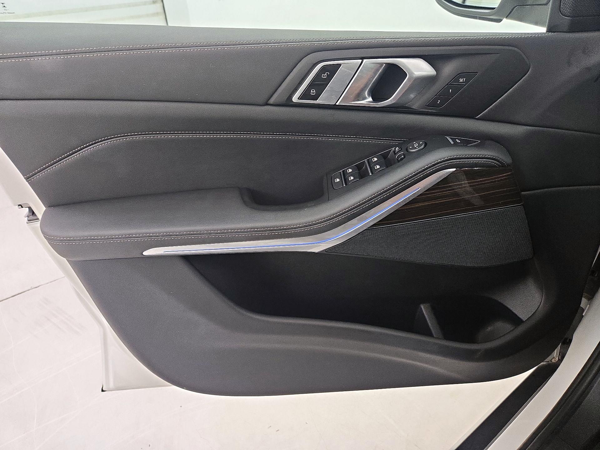 Thumbnail: 2024 BMW X5 - 12