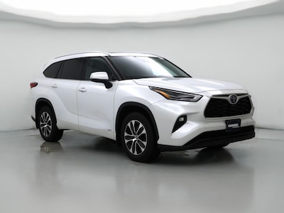 2022 Toyota Highlander Hybrid XLE