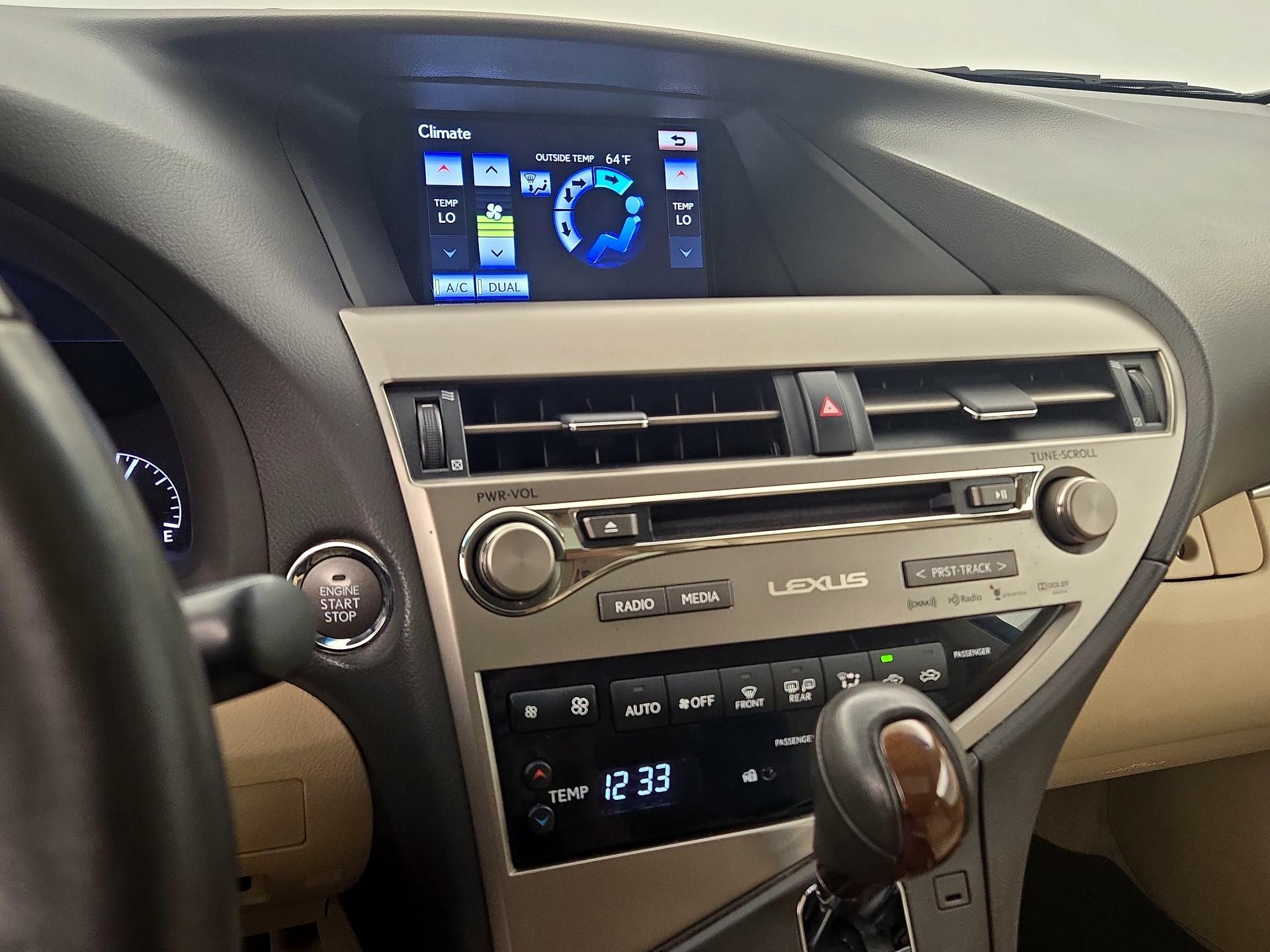 Thumbnail: 2015 Lexus RX - 17