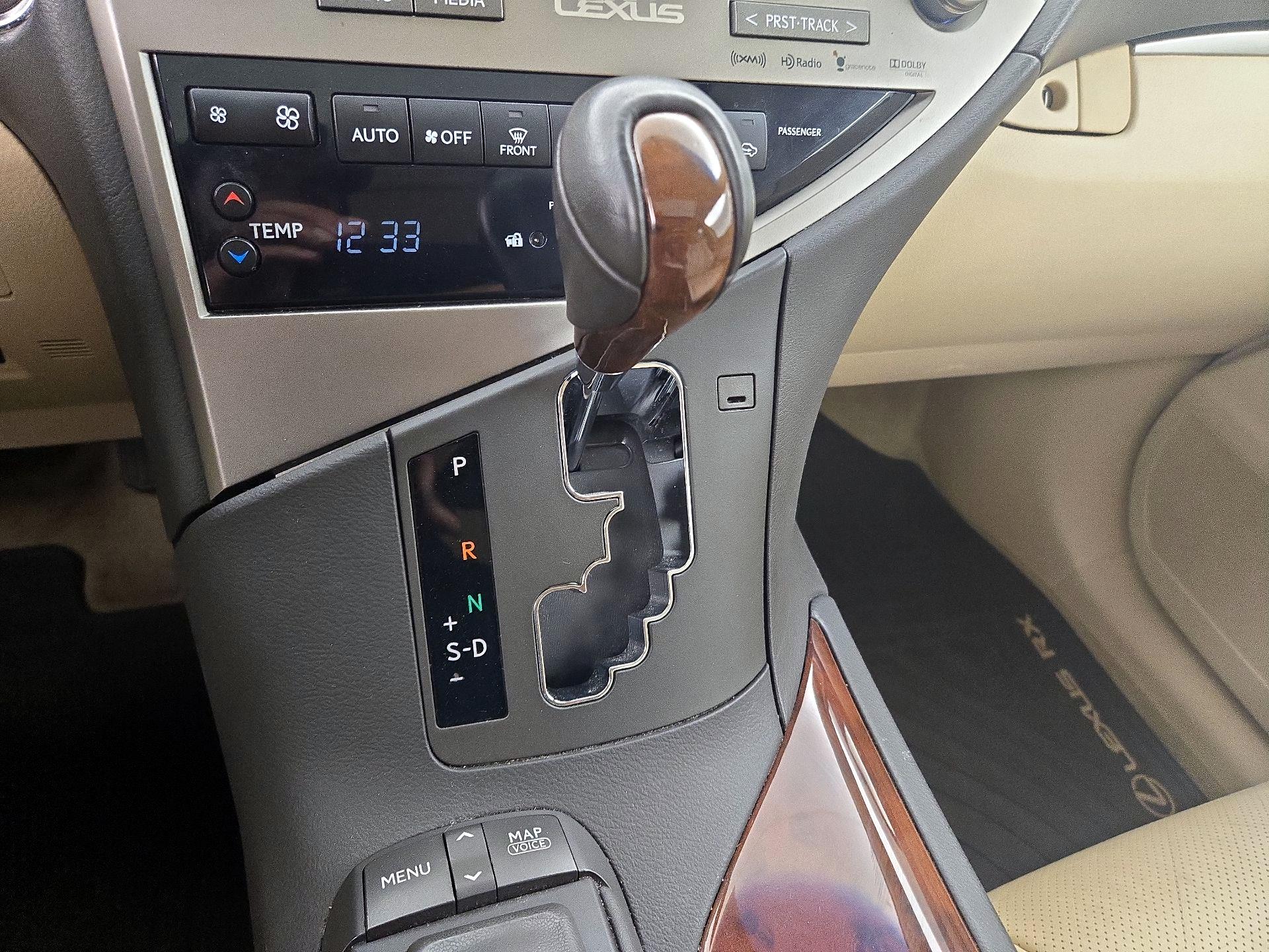 Thumbnail: 2015 Lexus RX - 18