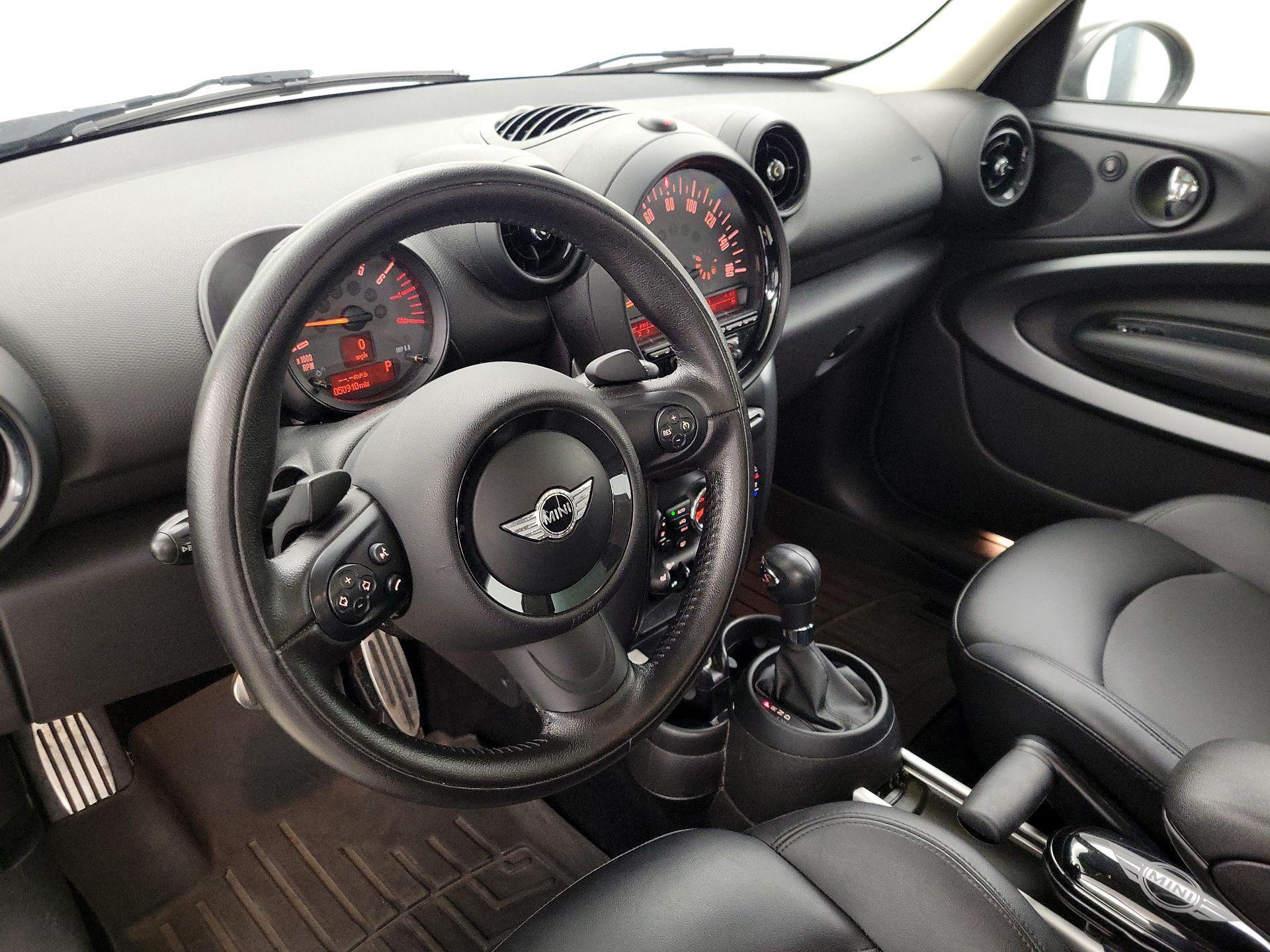Thumbnail: 2015 MINI Cooper Paceman - 9