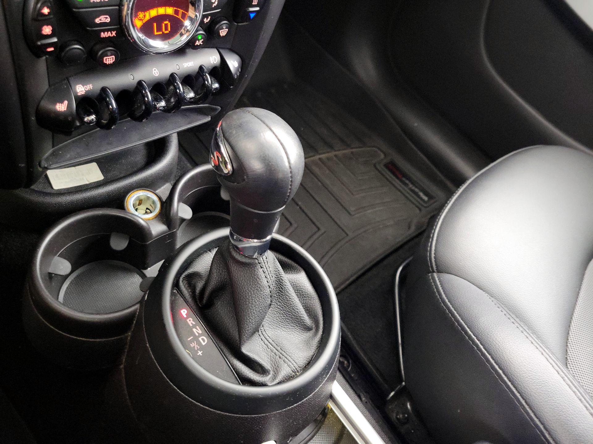 Thumbnail: 2015 MINI Cooper Paceman - 15