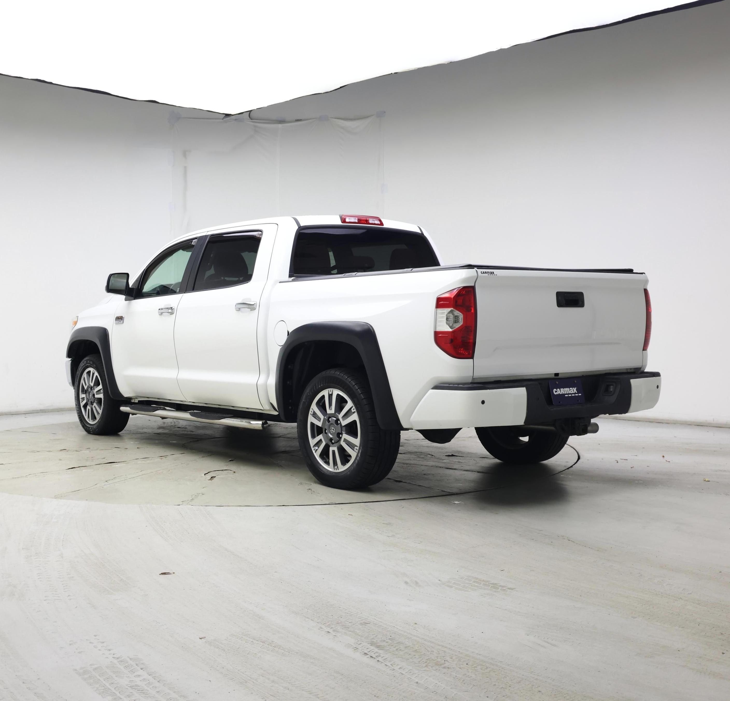 Thumbnail: 2018 Toyota Tundra - 2