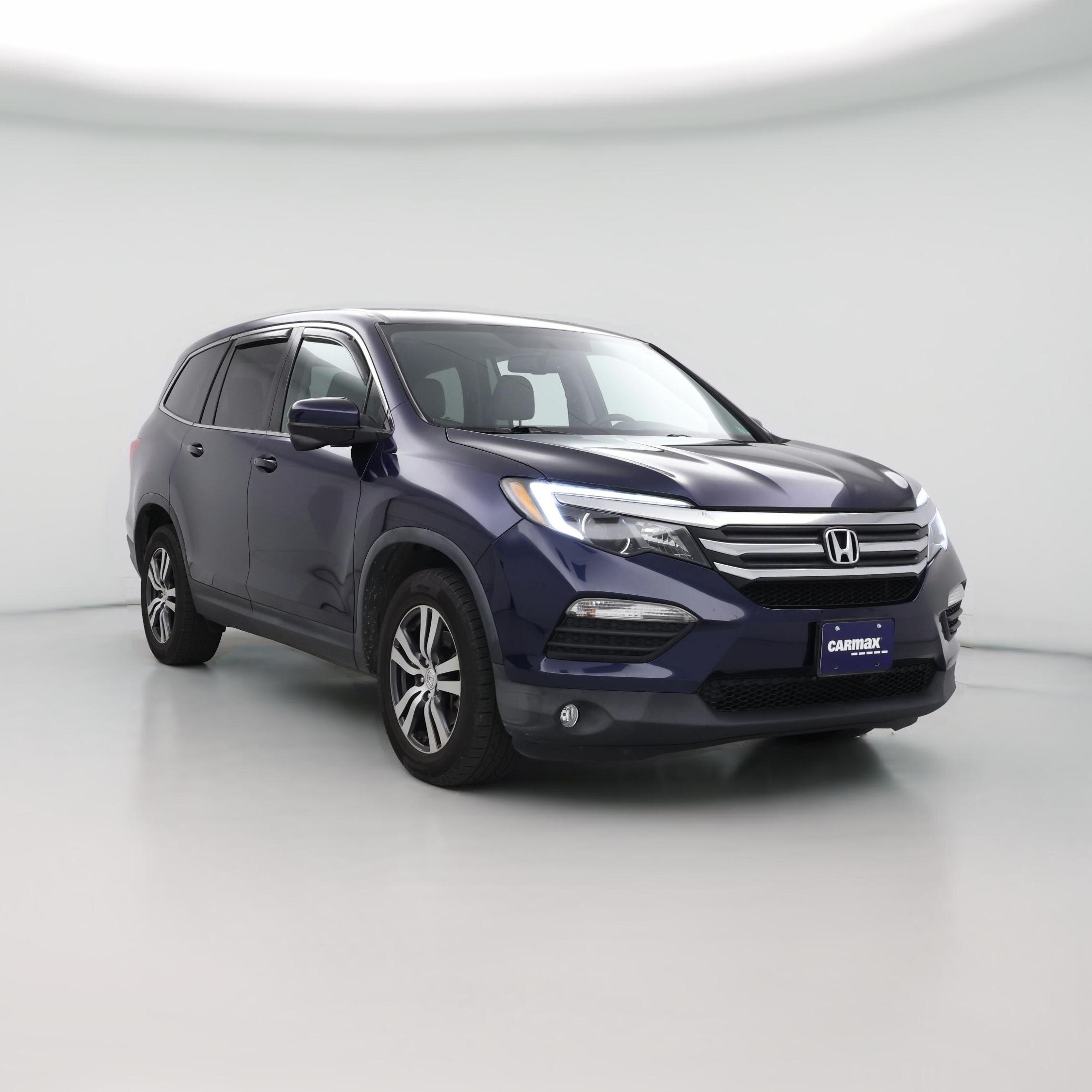 Thumbnail: 2017 Honda Pilot - 1