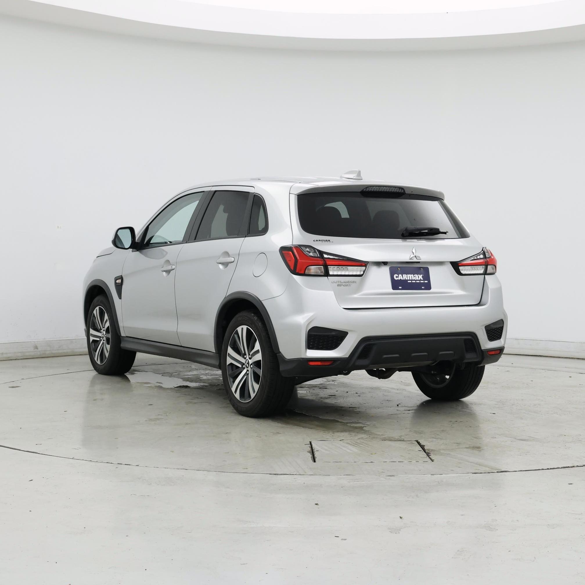 Thumbnail: 2021 Mitsubishi Outlander Sport - 2