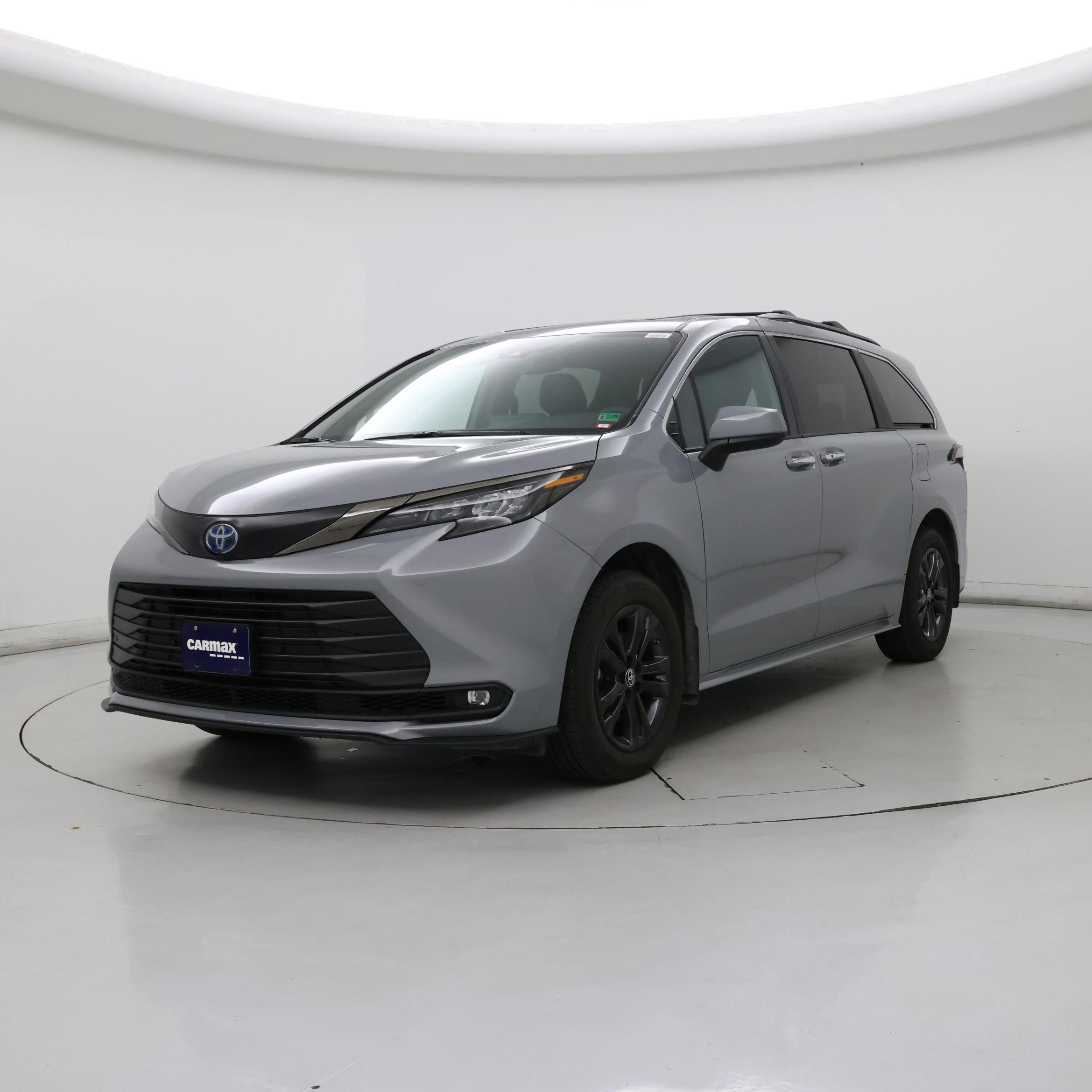 Thumbnail: 2024 Toyota Sienna - 4