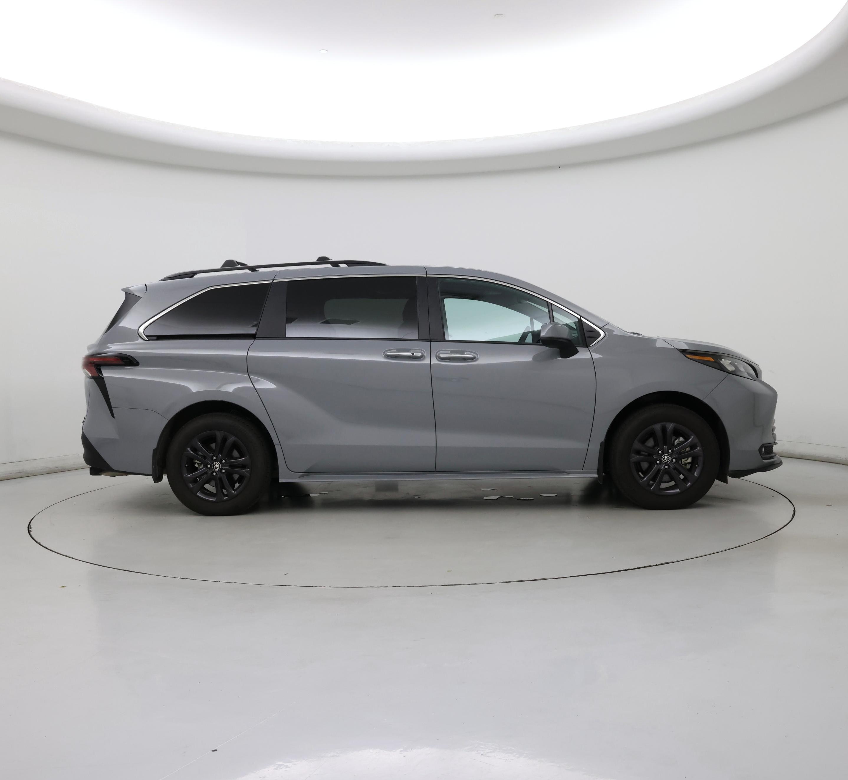 Thumbnail: 2024 Toyota Sienna - 7