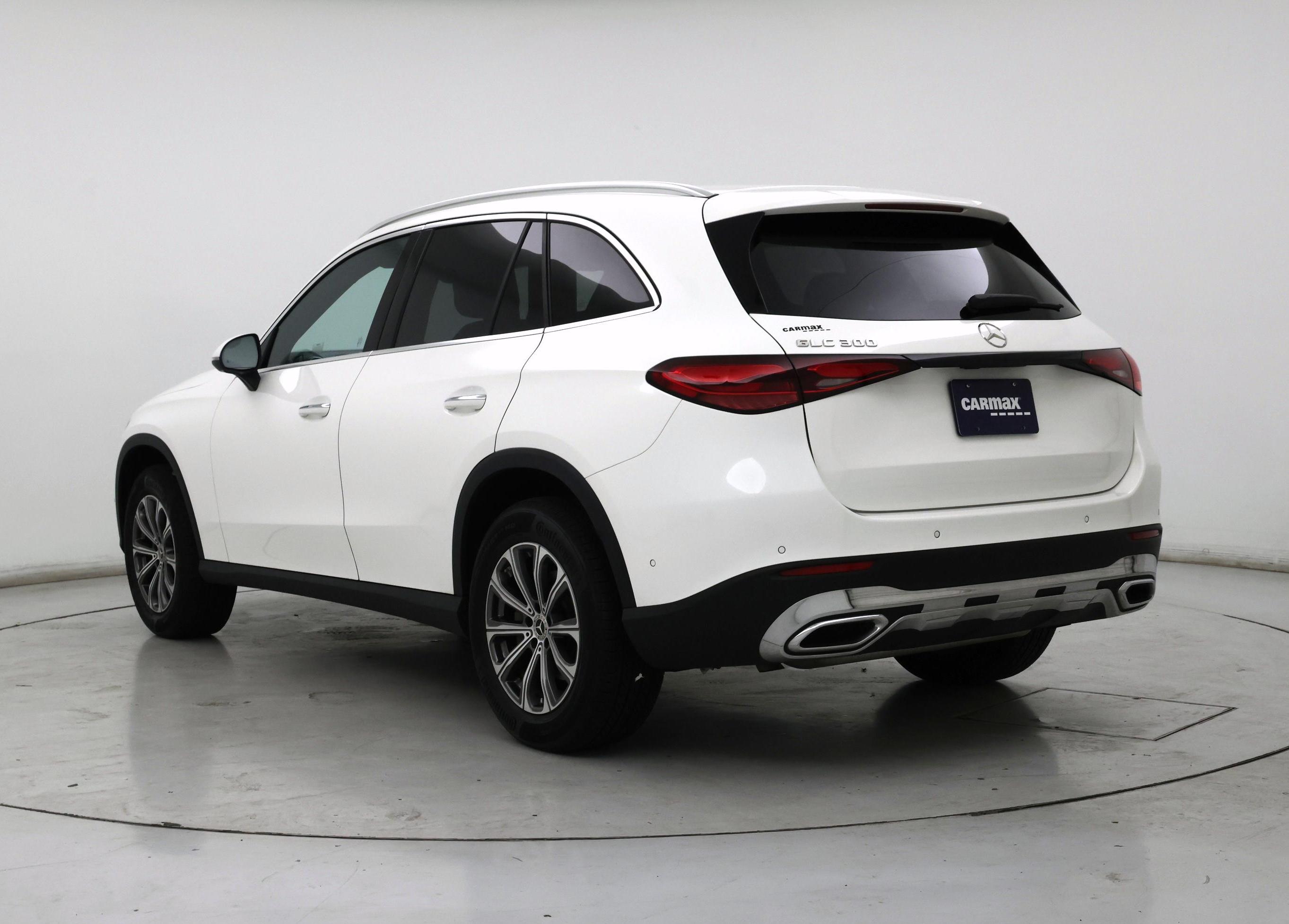 Thumbnail: 2024 Mercedes-Benz GLC - 2